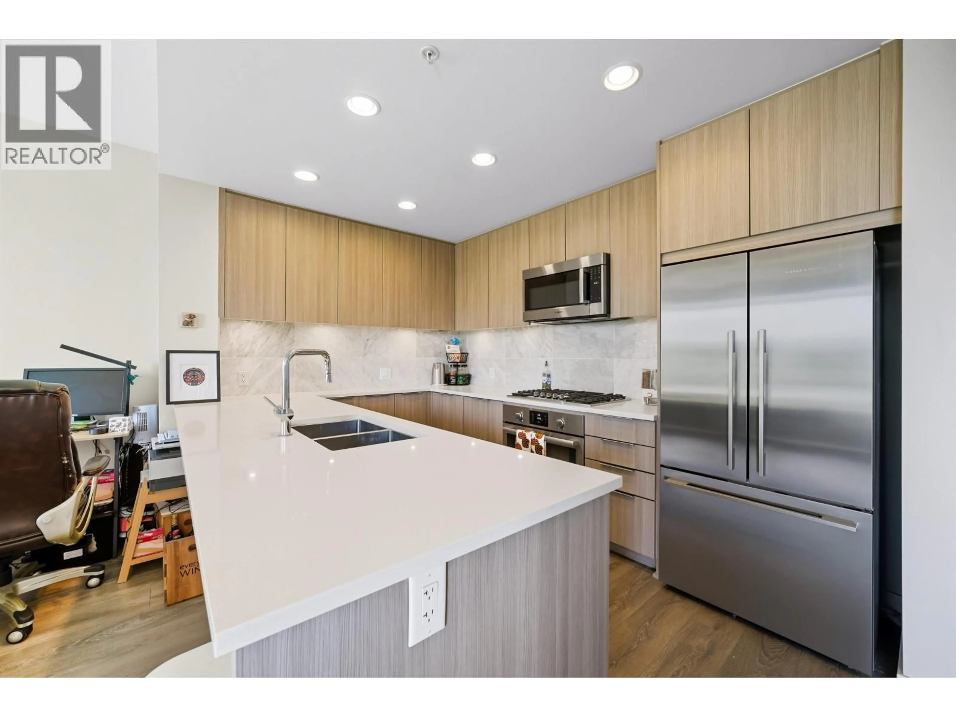 Unknown for 207 - 3289 RIVERWALK AVENUE, Vancouver British Columbia V5S0G2