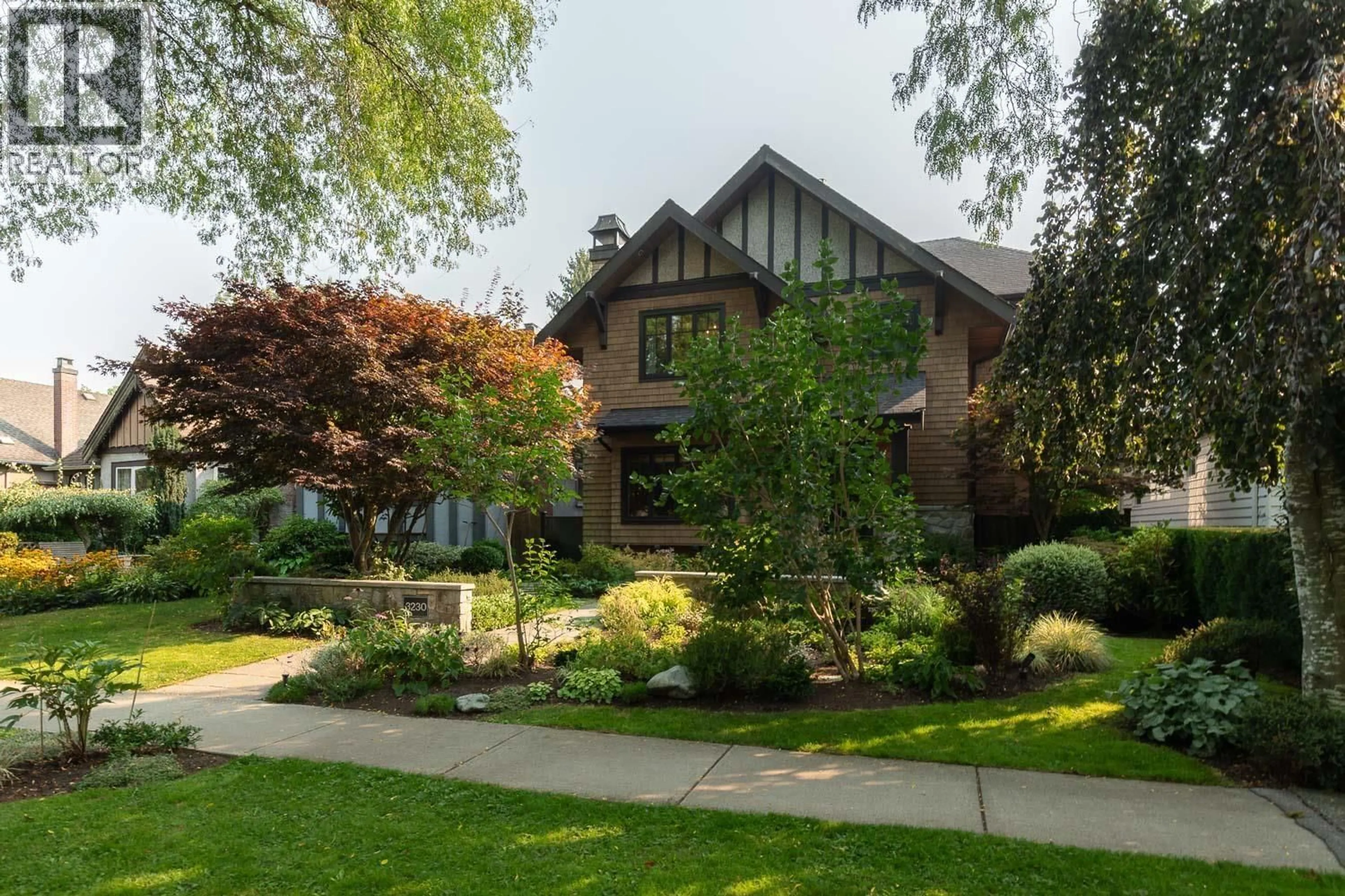 Home with brick exterior material, street for 3230 31ST AVENUE, Vancouver British Columbia V6L2A7
