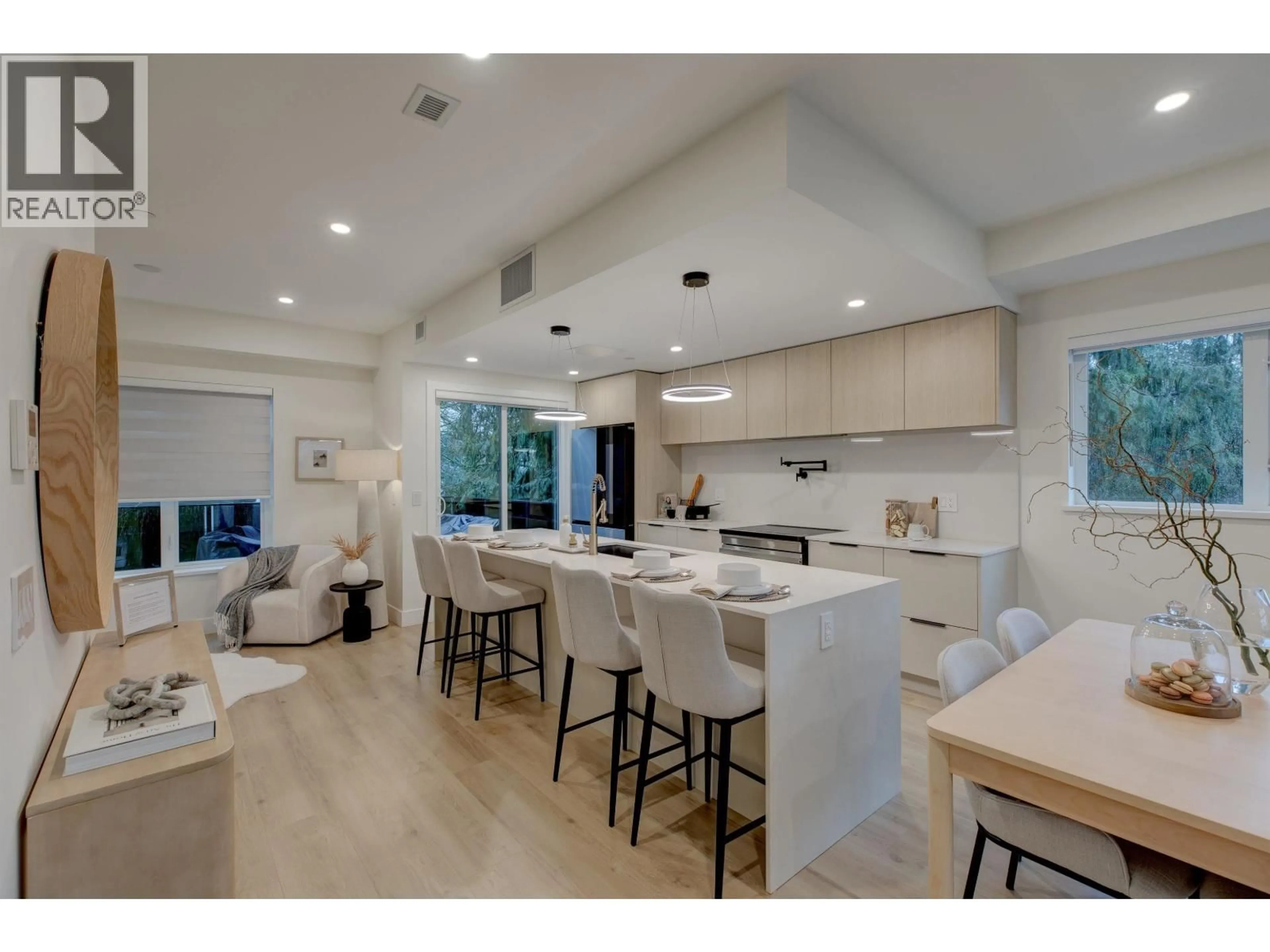 Open concept kitchen, unknown for 5 - 339 KEARY STREET, New Westminster British Columbia V3L3L2