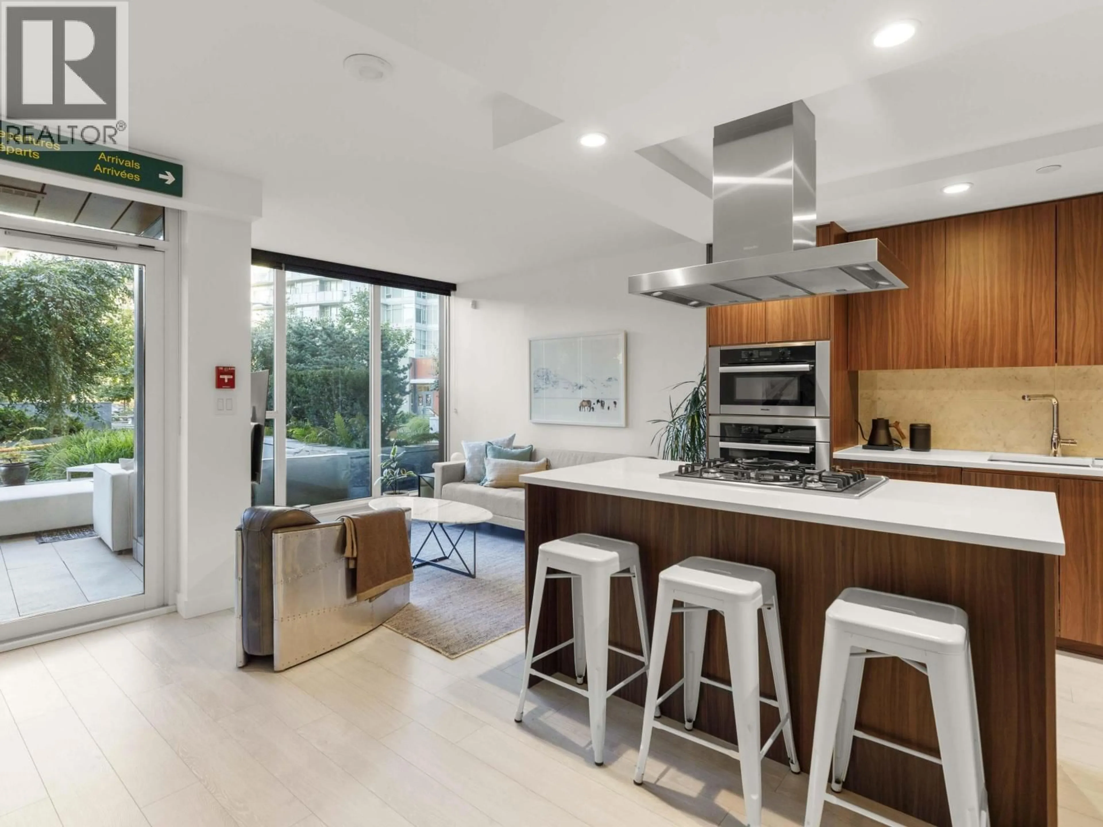 Open concept kitchen, unknown for 1755 COLUMBIA STREET, Vancouver British Columbia V5Y0N3