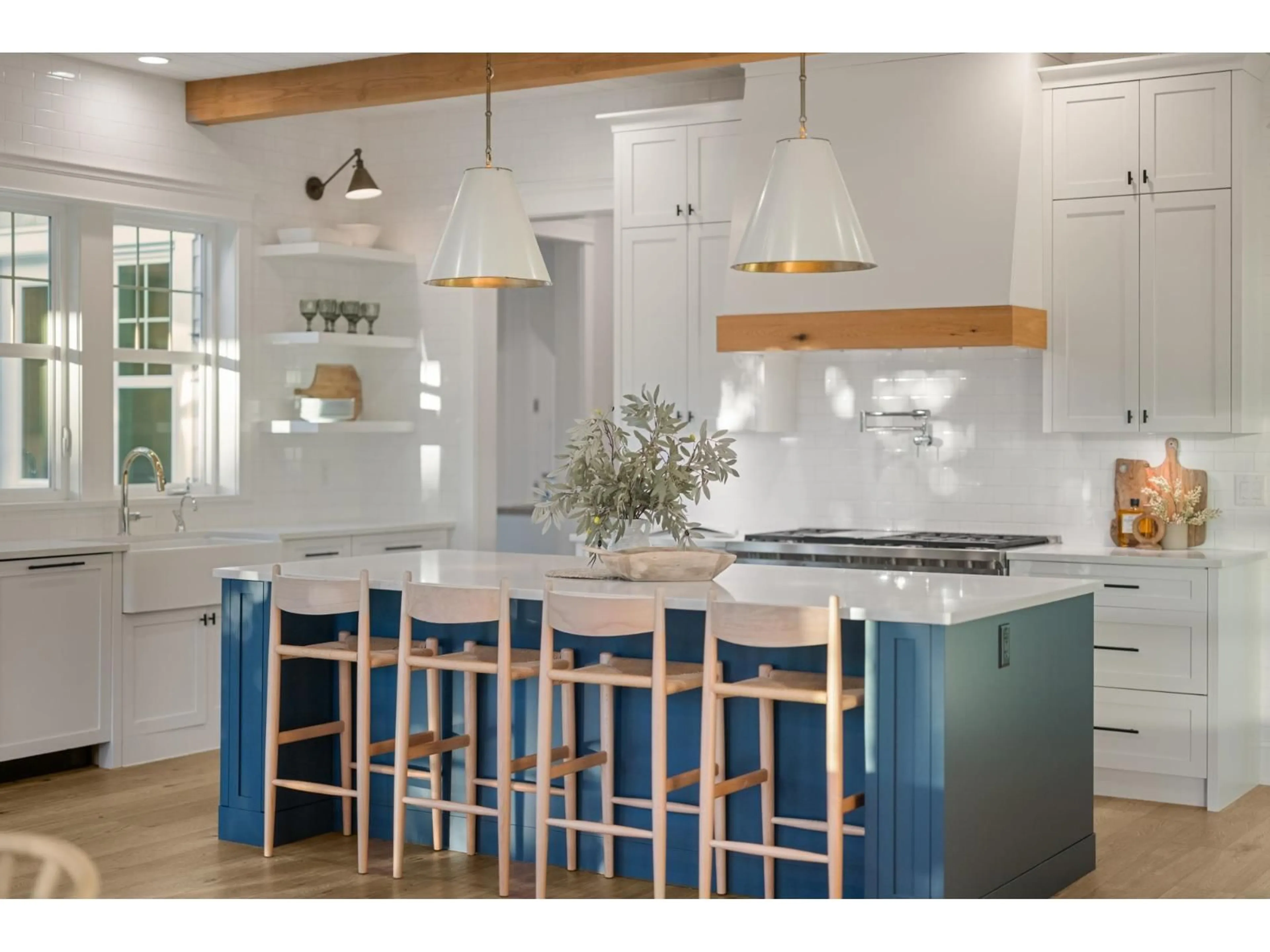 Contemporary kitchen, unknown for 22843 88, Langley British Columbia V1M2R7