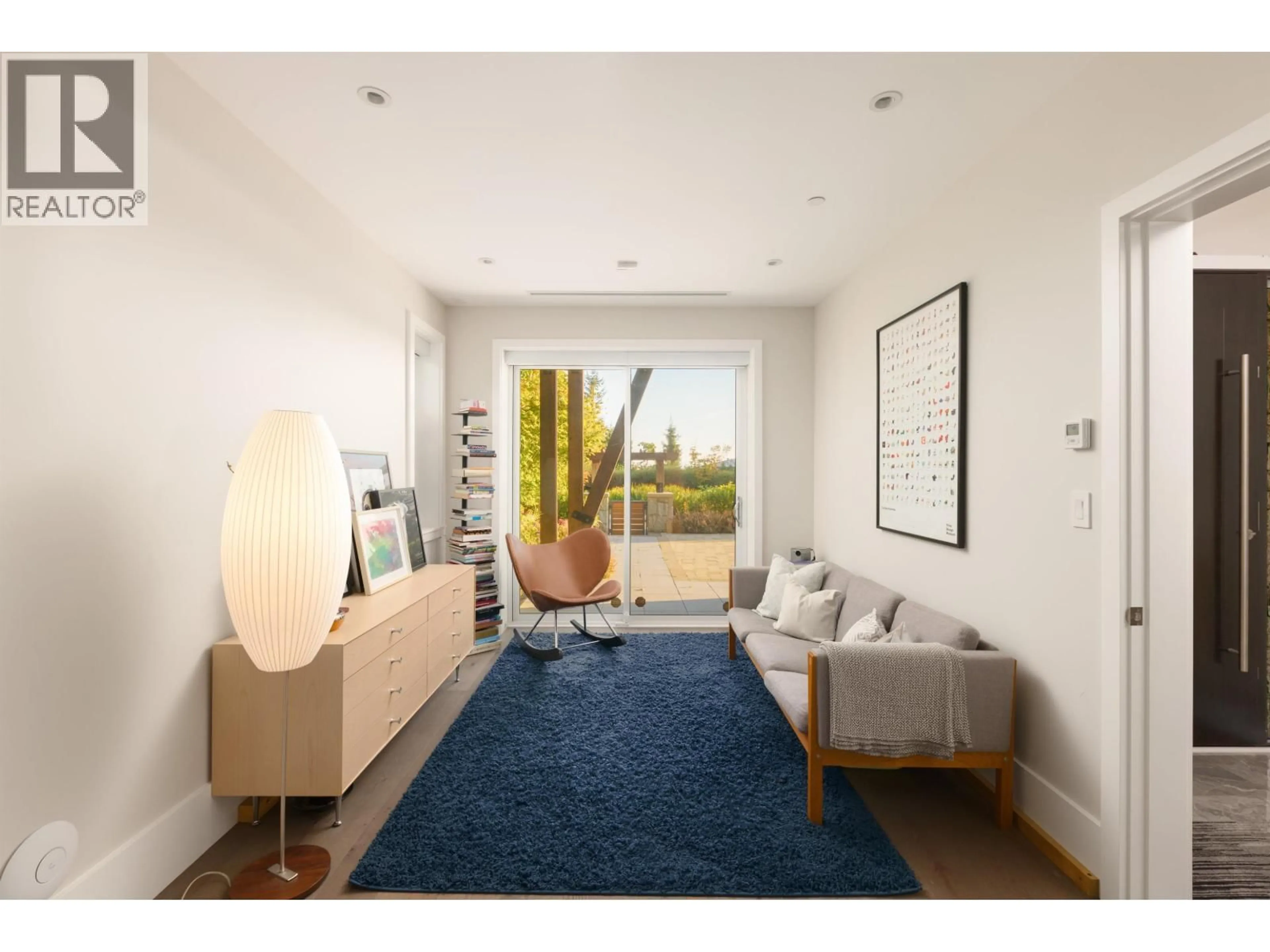 Unknown for 2821 CHIPPENDALE ROAD, West Vancouver British Columbia V7S0A7