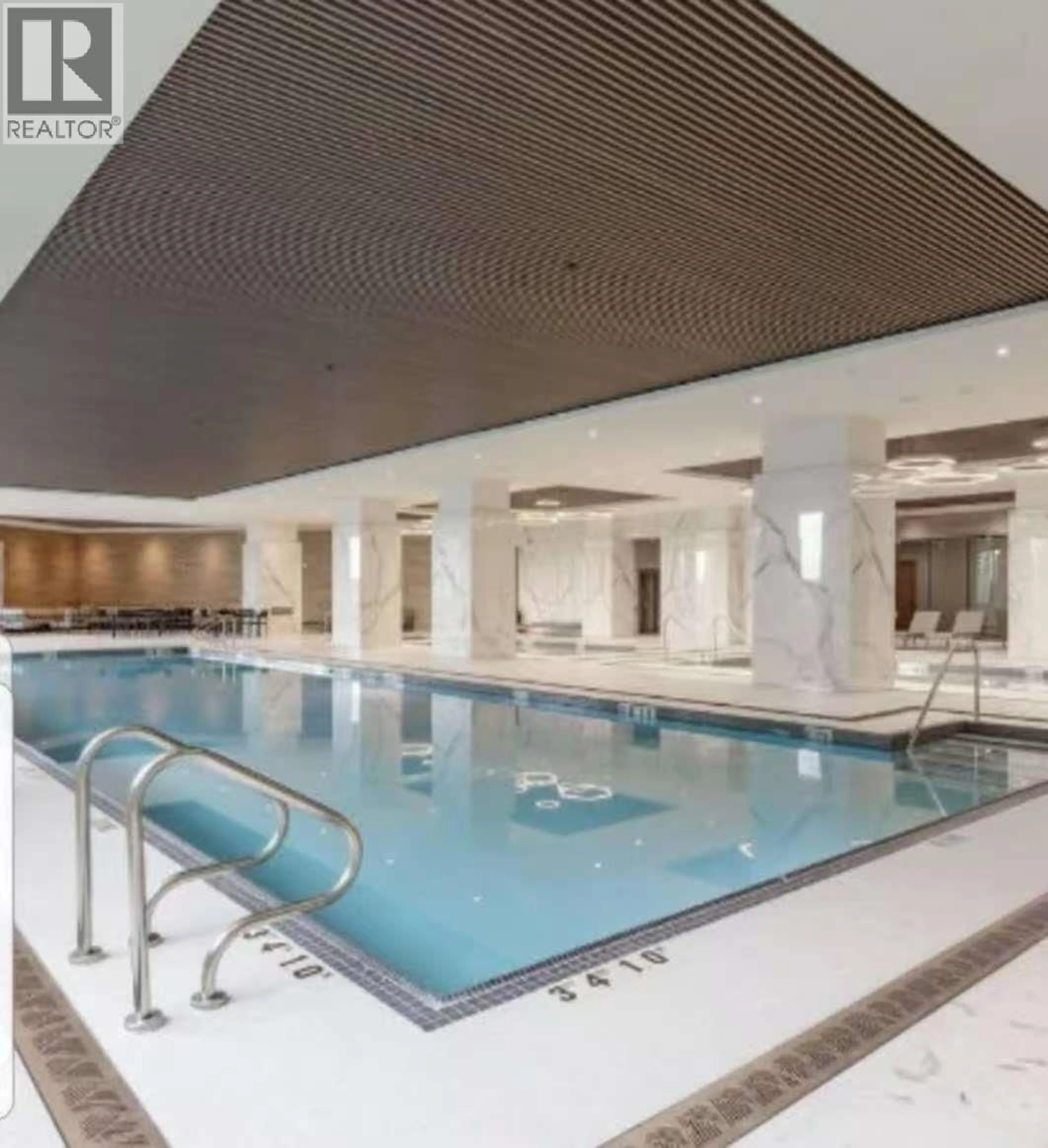 Pool for 4402 - 2186 GILMORE AVENUE, Burnaby British Columbia V5C0N7