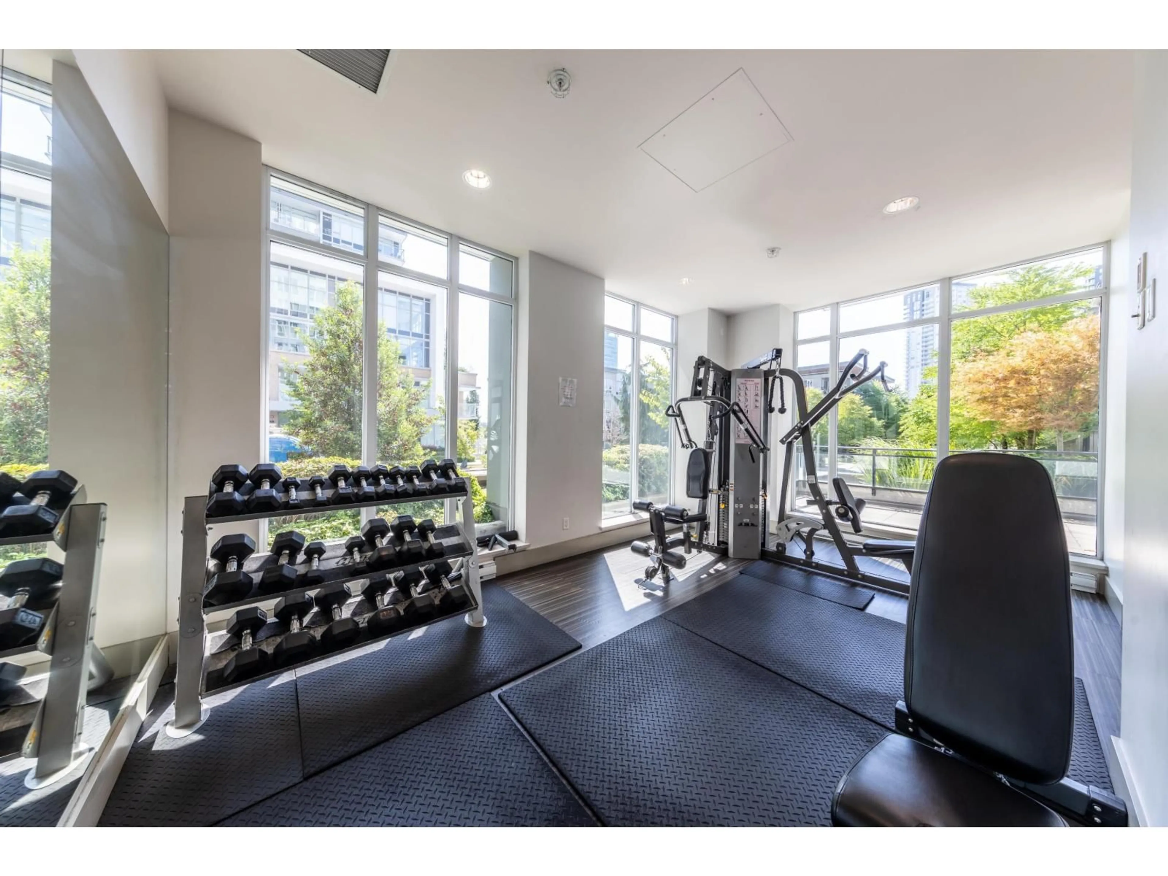 Gym or fitness room for 608 - 13325 102A, Surrey British Columbia V3T0J5