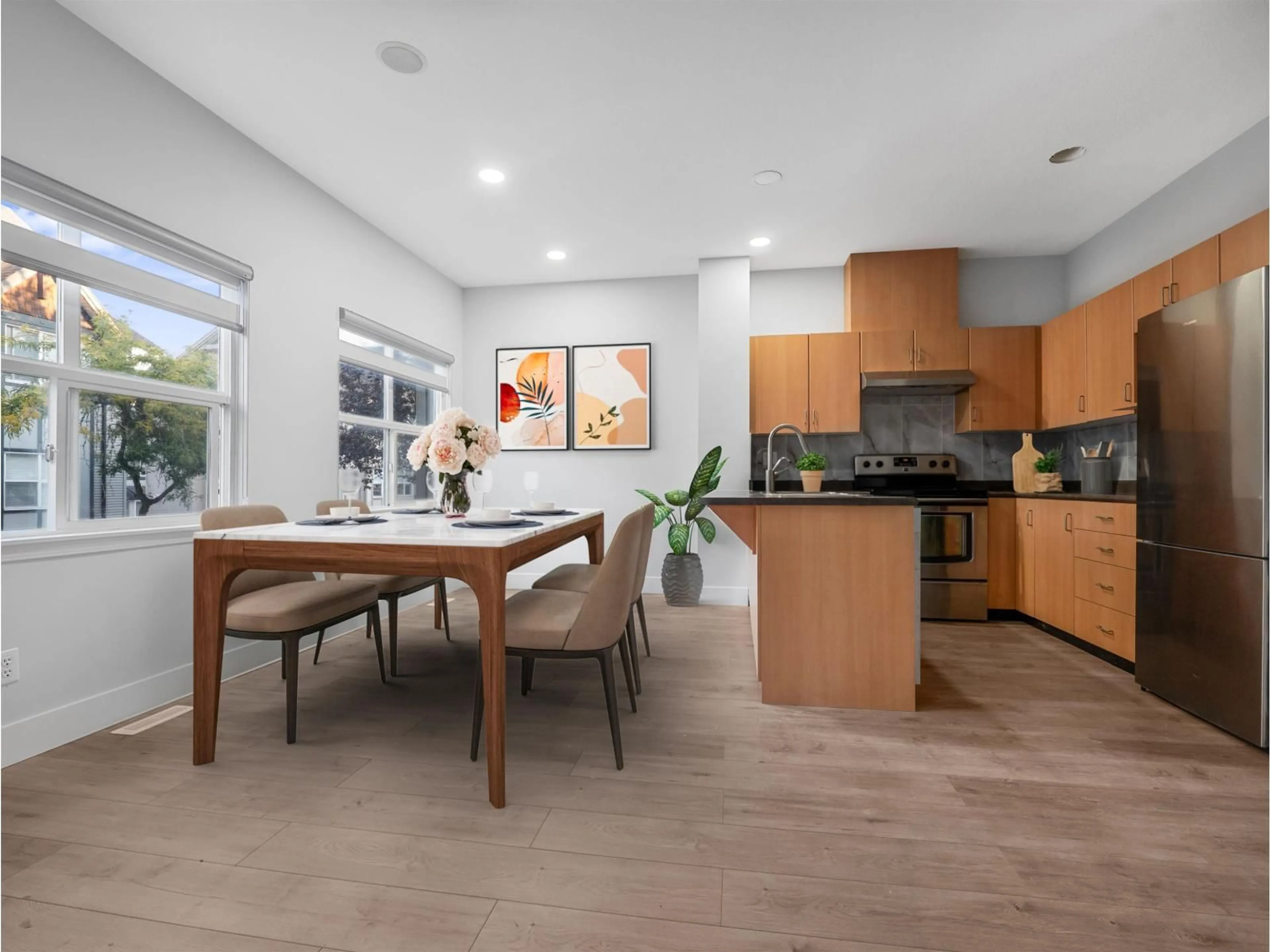 Open concept kitchen, unknown for 92 - 8737 161, Surrey British Columbia V4N5G3