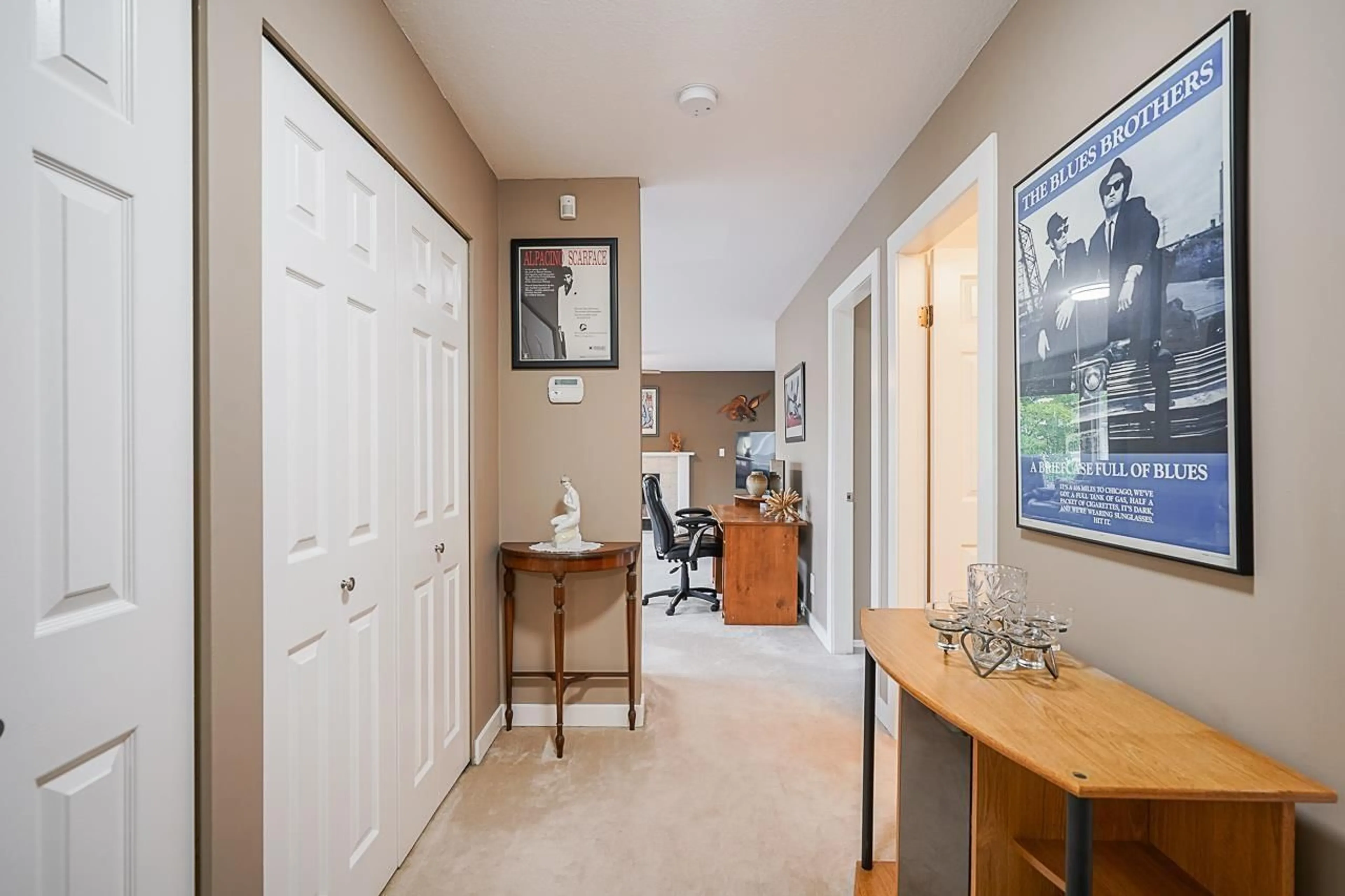 Indoor entryway for 20 - 9259 122, Surrey British Columbia V3V7R3