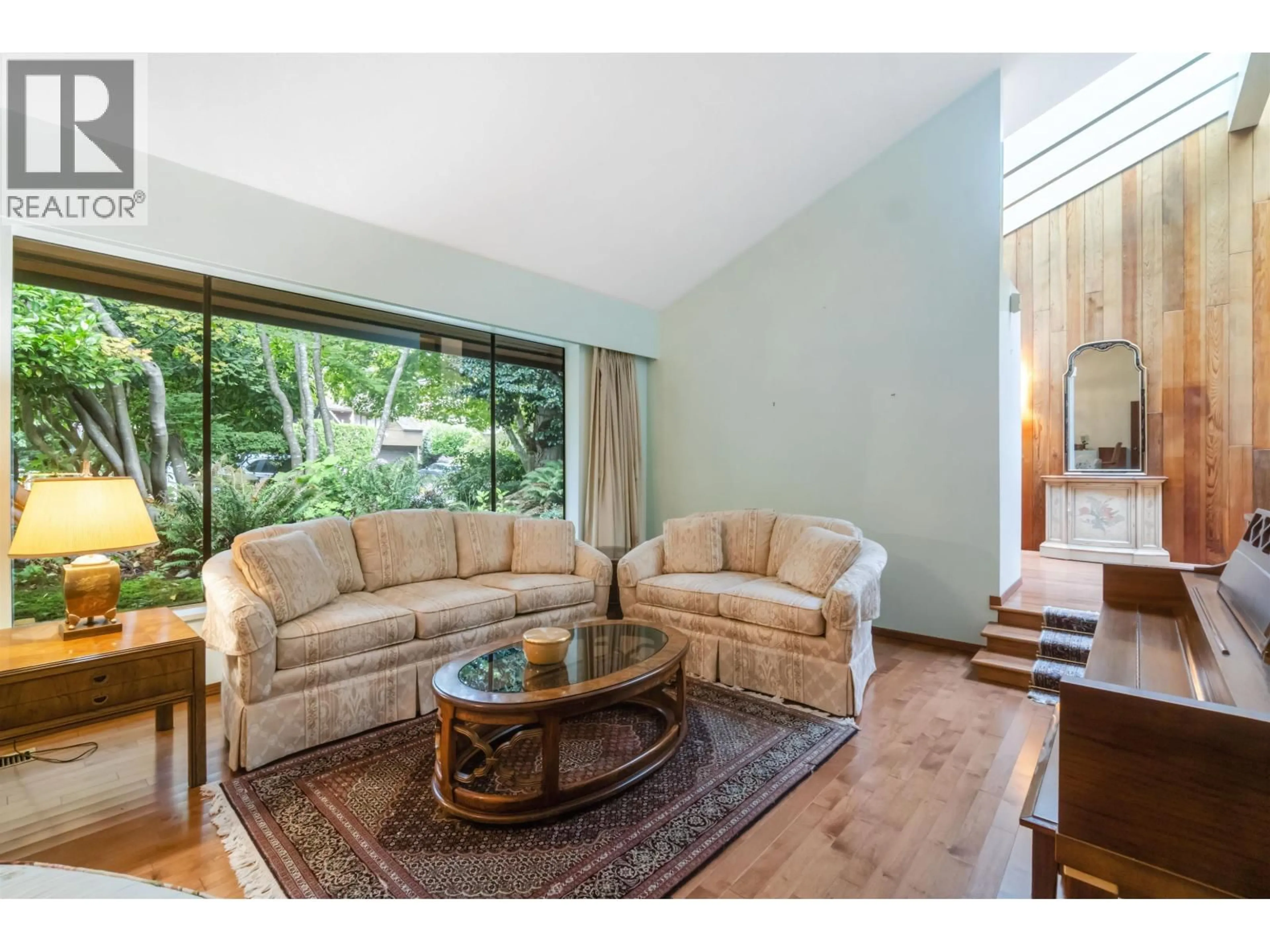 Living room with furniture, unknown for 4262 YUCULTA CRESCENT, Vancouver British Columbia V6N3R5