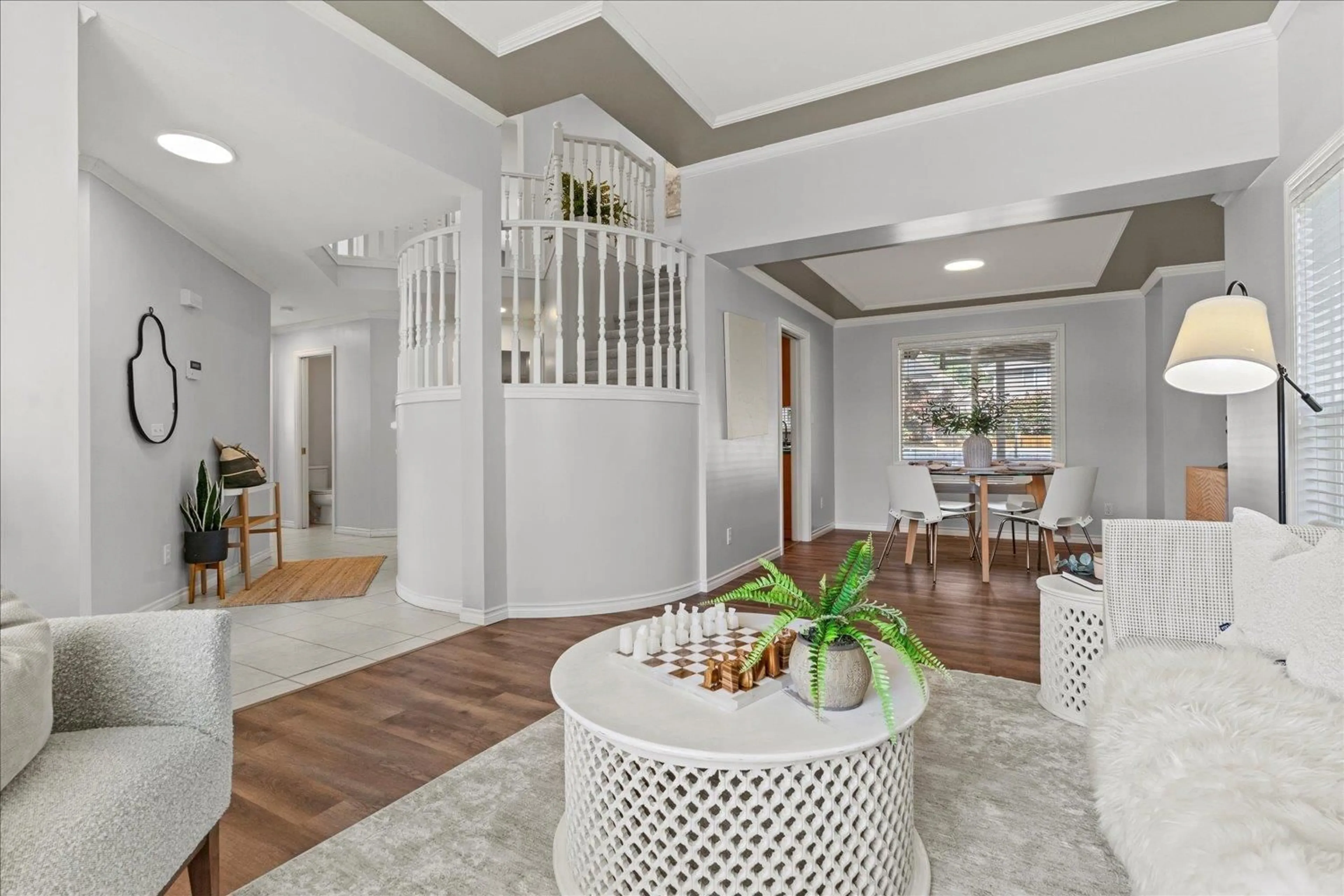 Indoor entryway for 5373 ROCKWOOD DRIVE, Chilliwack British Columbia V2R5R5