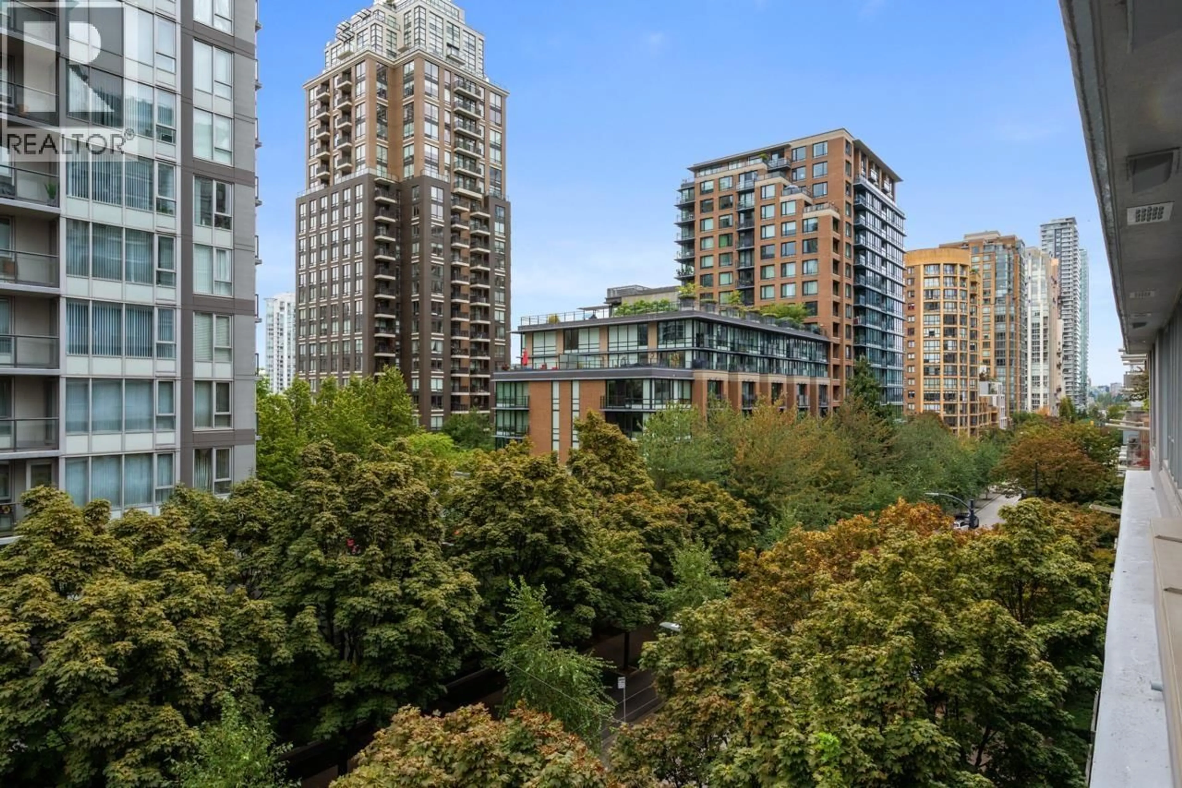Patio, city buildings view from balcony for 504 - 1001 RICHARDS STREET, Vancouver British Columbia V6B1J6