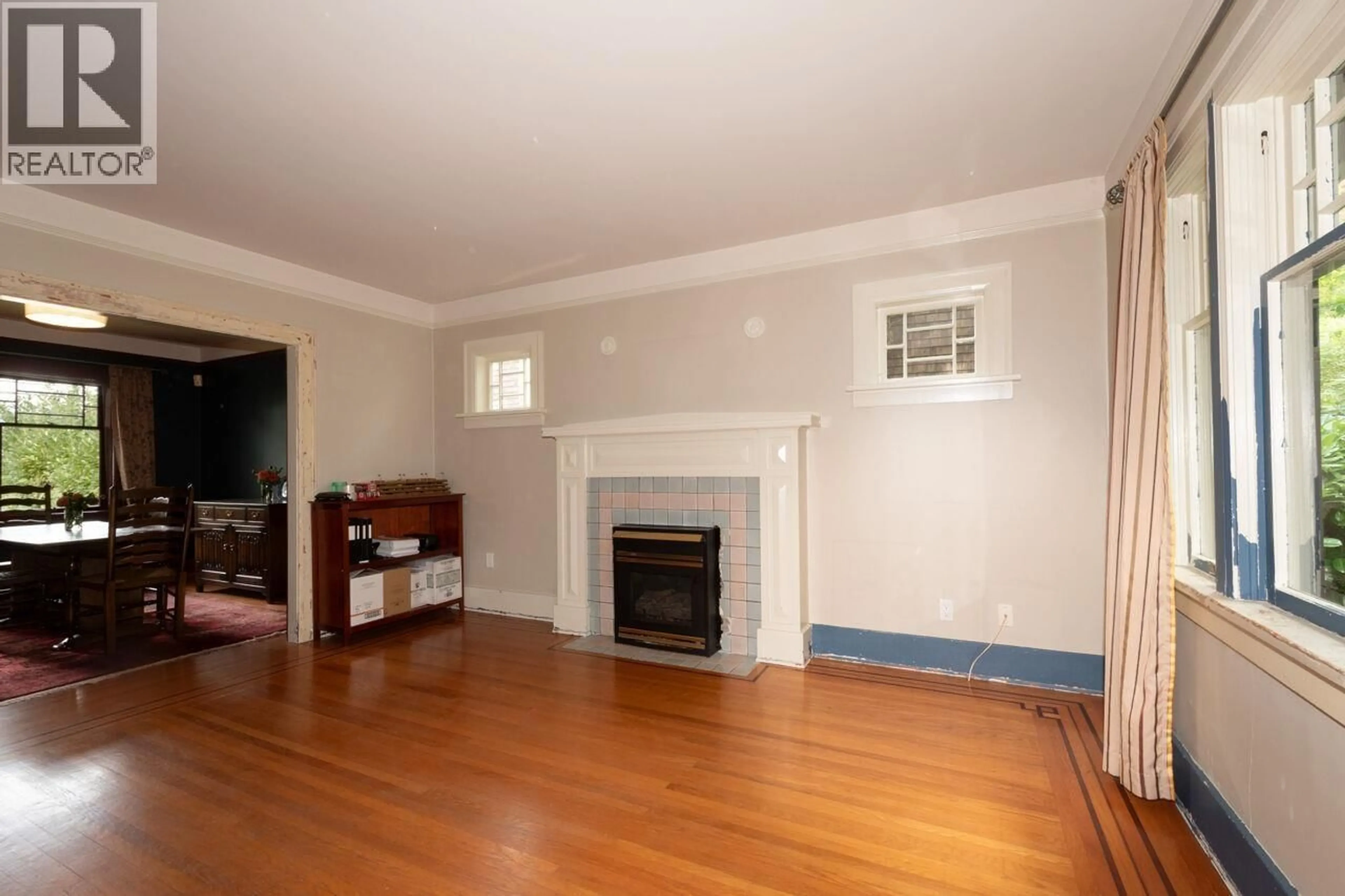 A pic of a room for 1809 VENABLES STREET, Vancouver British Columbia V5L2H6