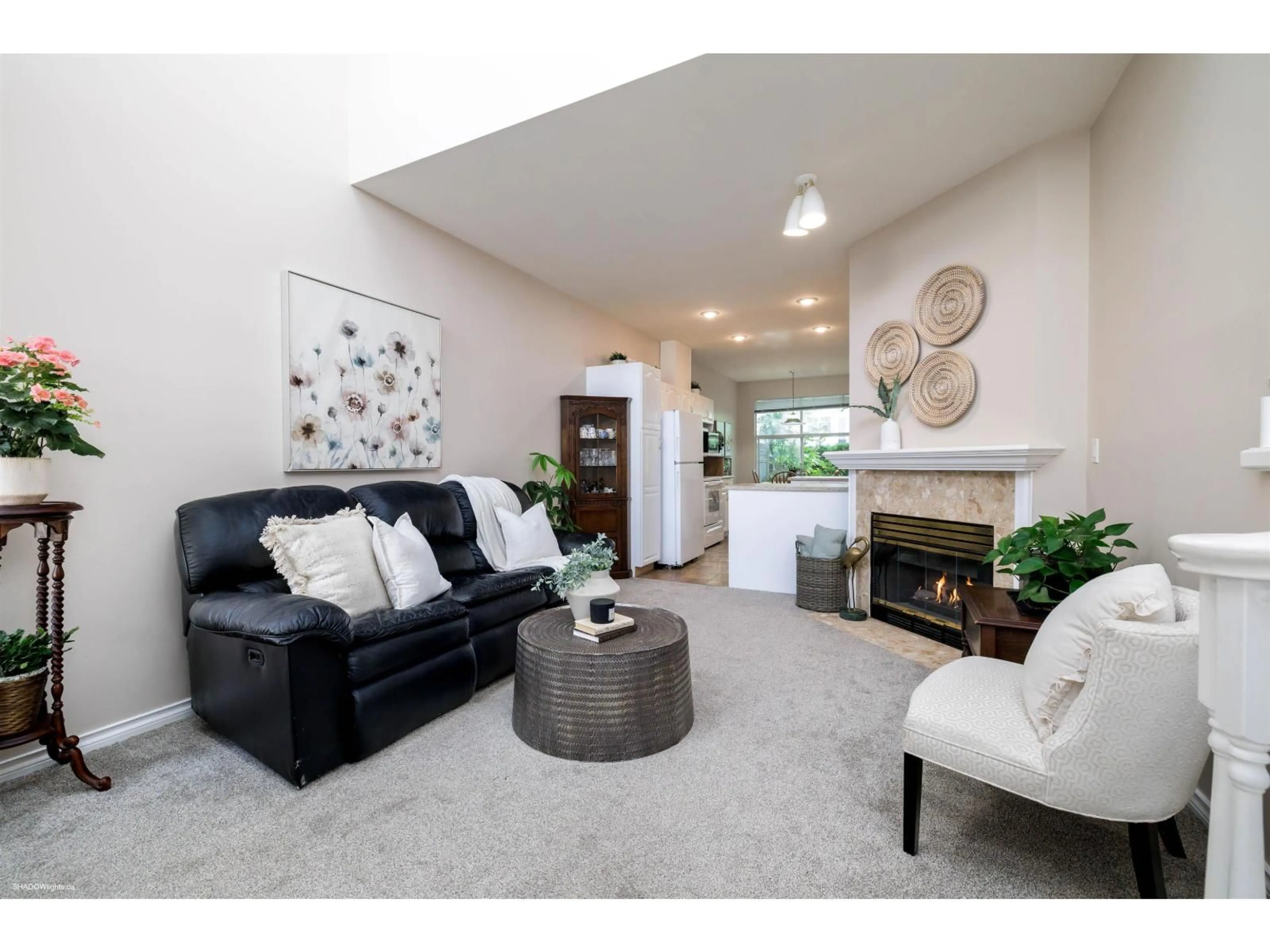 Living room with furniture, unknown for 13 - 6211 BOUNDARY WEST, Surrey British Columbia V3X3G7