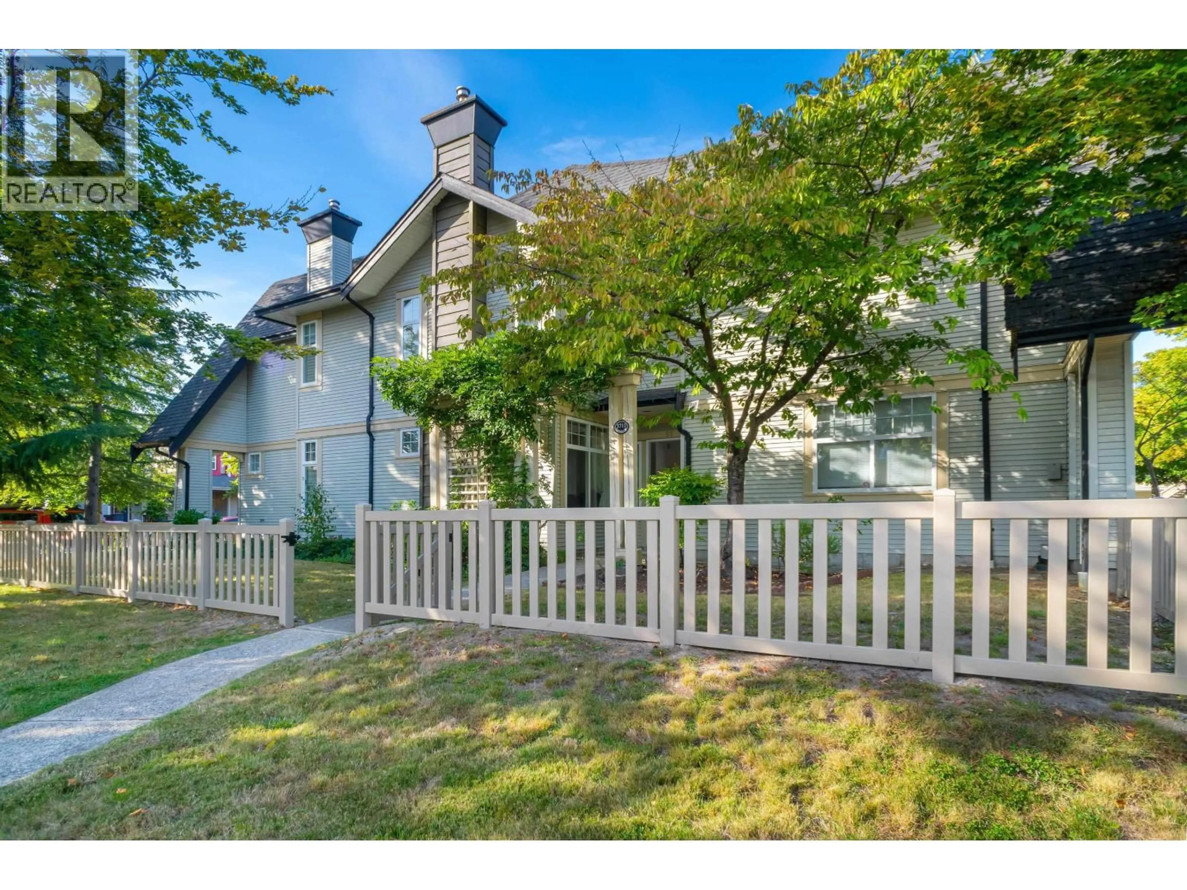 Unknown for 57 - 3711 ROBSON COURT, Richmond British Columbia V7C5T8