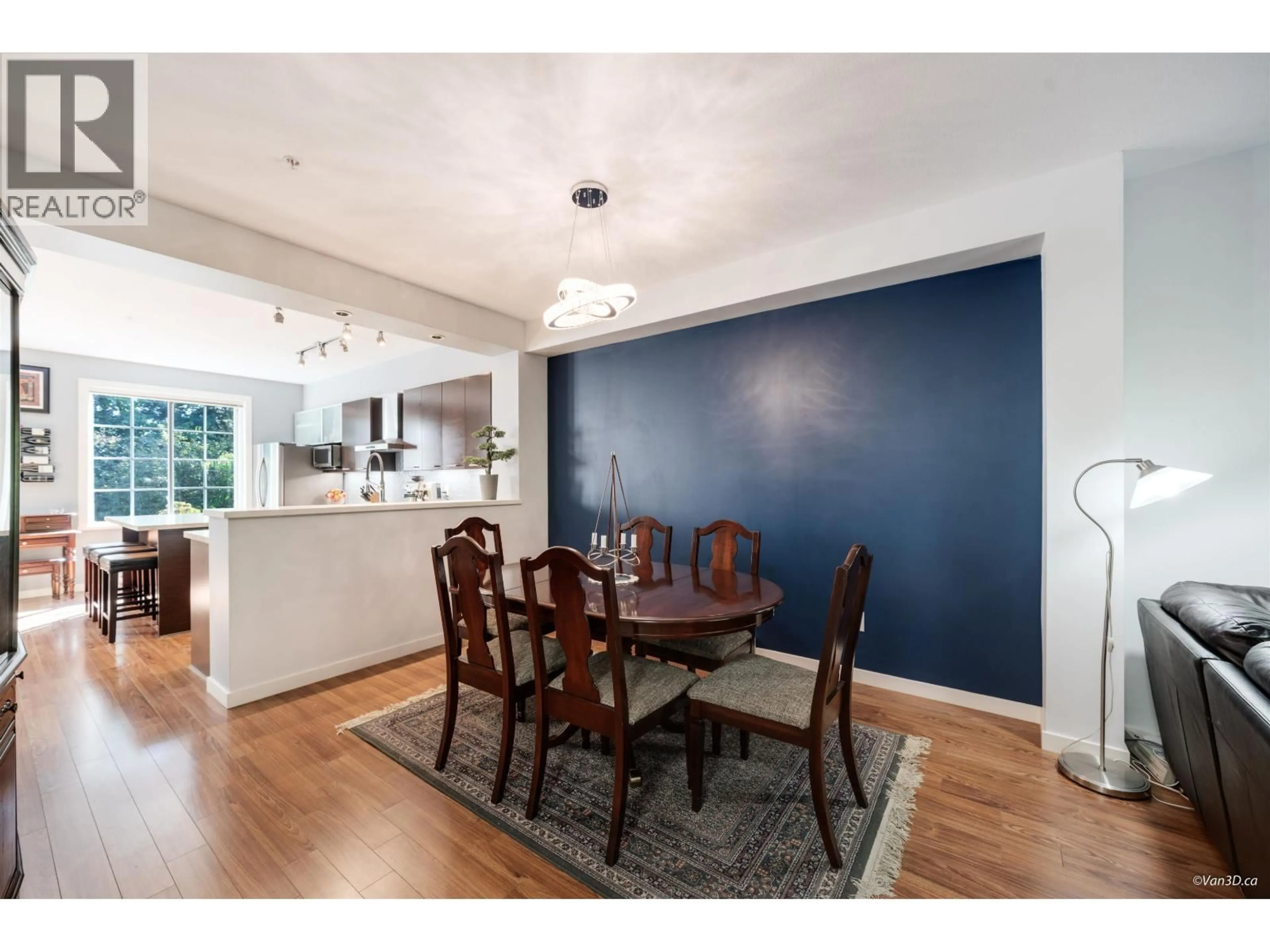 Dining room, wood/laminate floor for 25 - 550 BROWNING PLACE, North Vancouver British Columbia V7H3A9