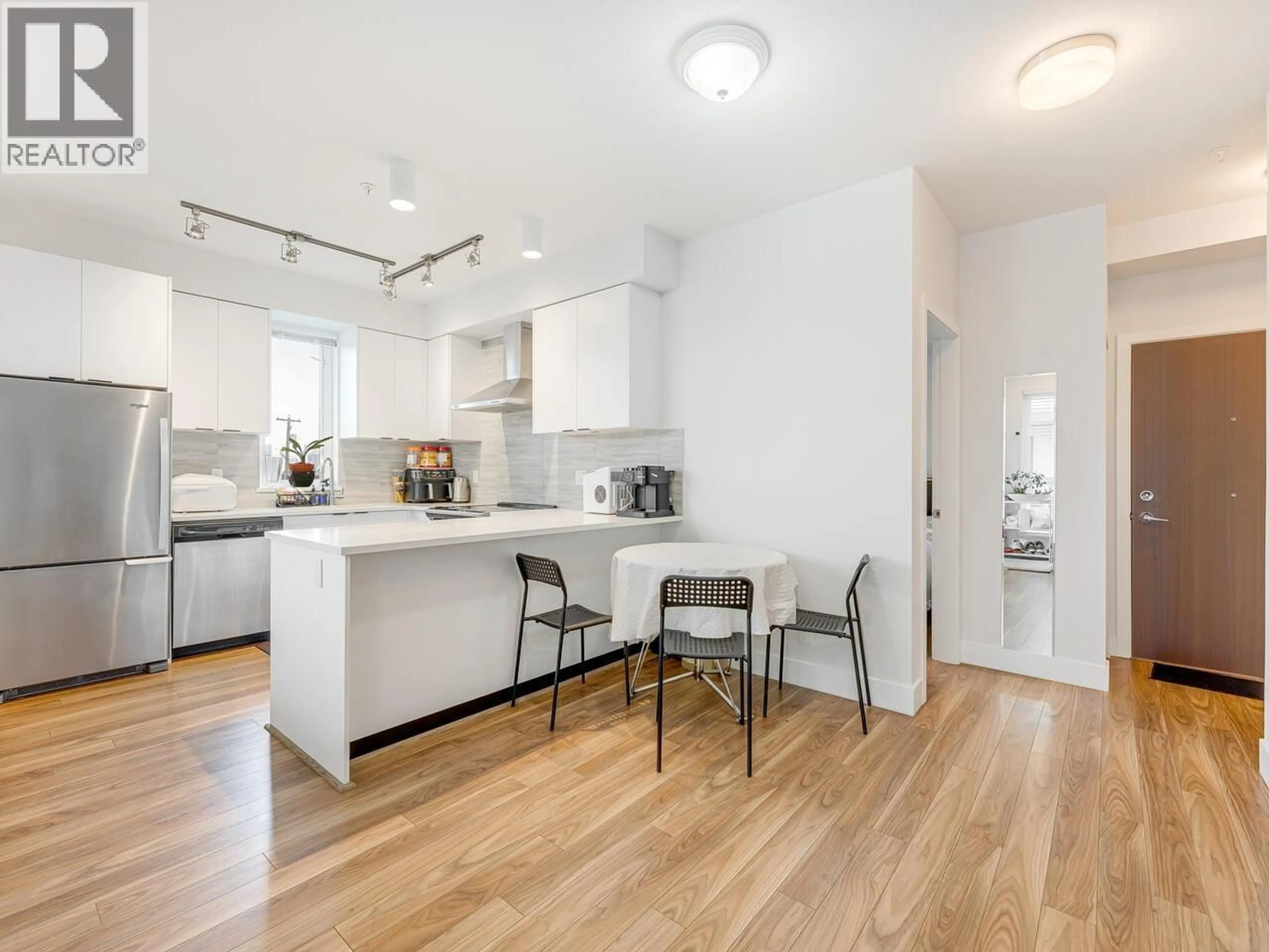 Open concept kitchen, unknown for 212 - 5355 LANE STREET, Burnaby British Columbia V5H0H1