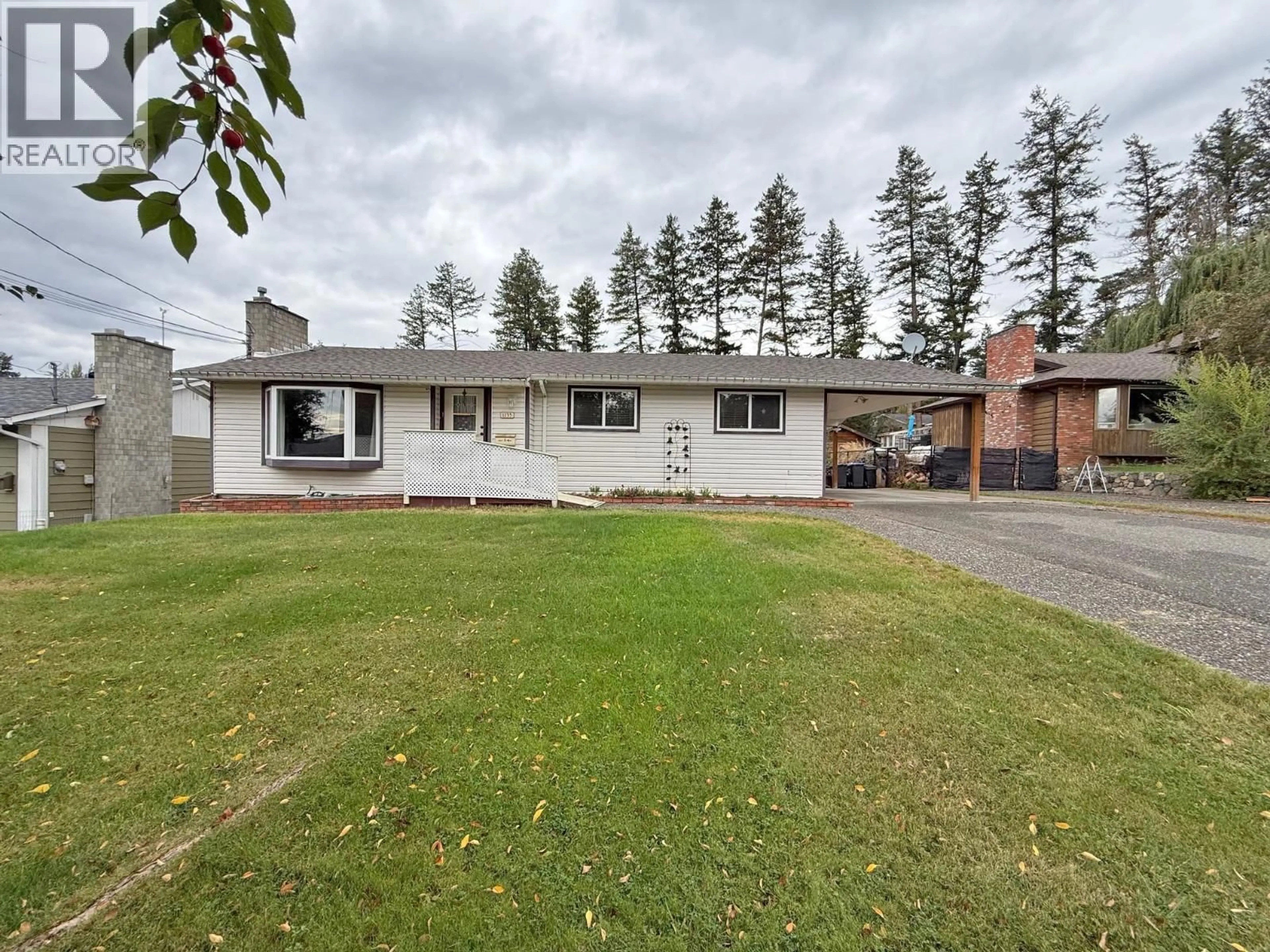 A pic from outside/outdoor area/front of a property/back of a property/a pic from drone, street for 1235 PIGEON AVENUE, Williams Lake British Columbia V2G2C3