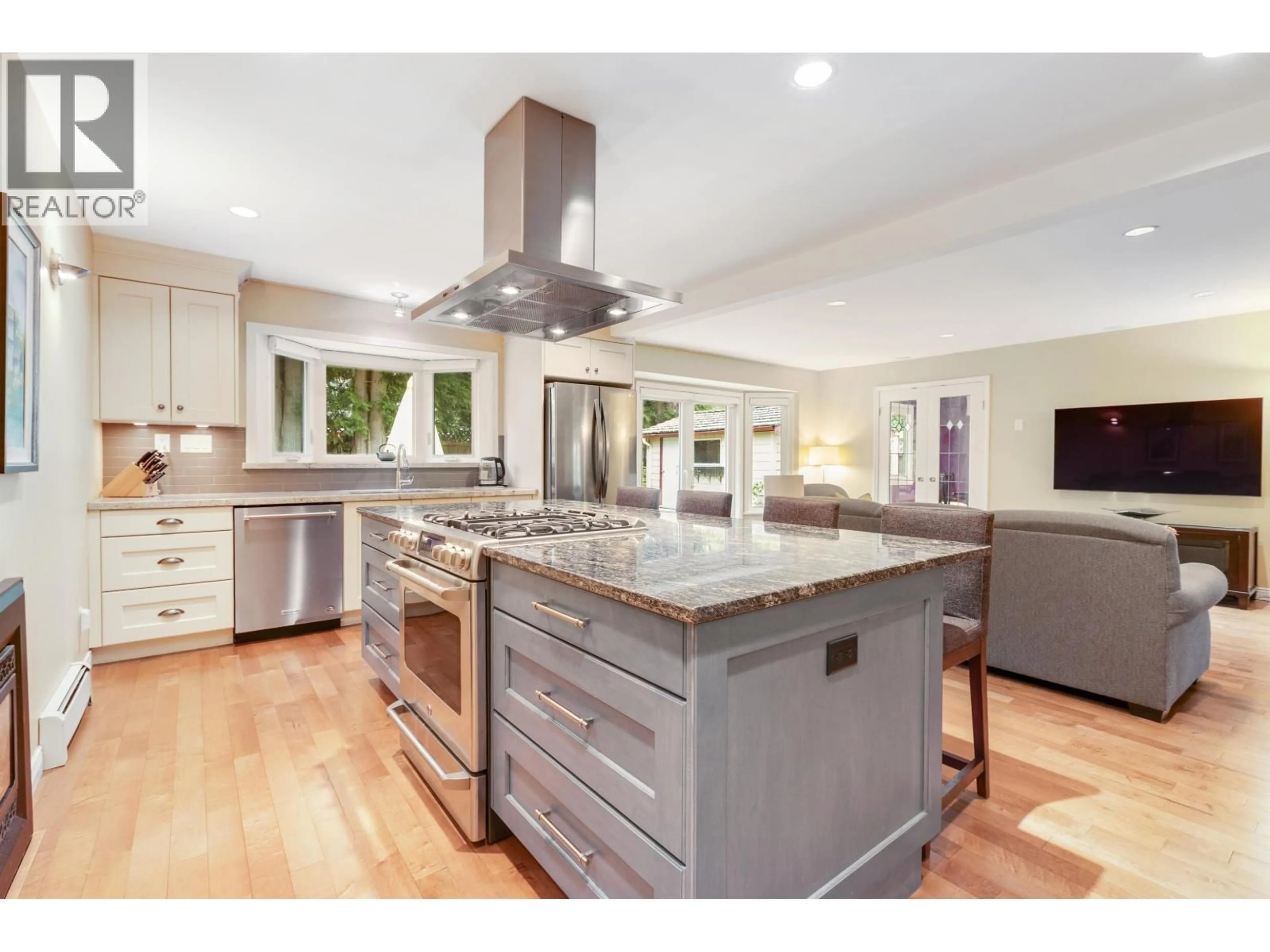 Open concept kitchen, unknown for 5395 OPAL PLACE, Richmond British Columbia V7C5B4