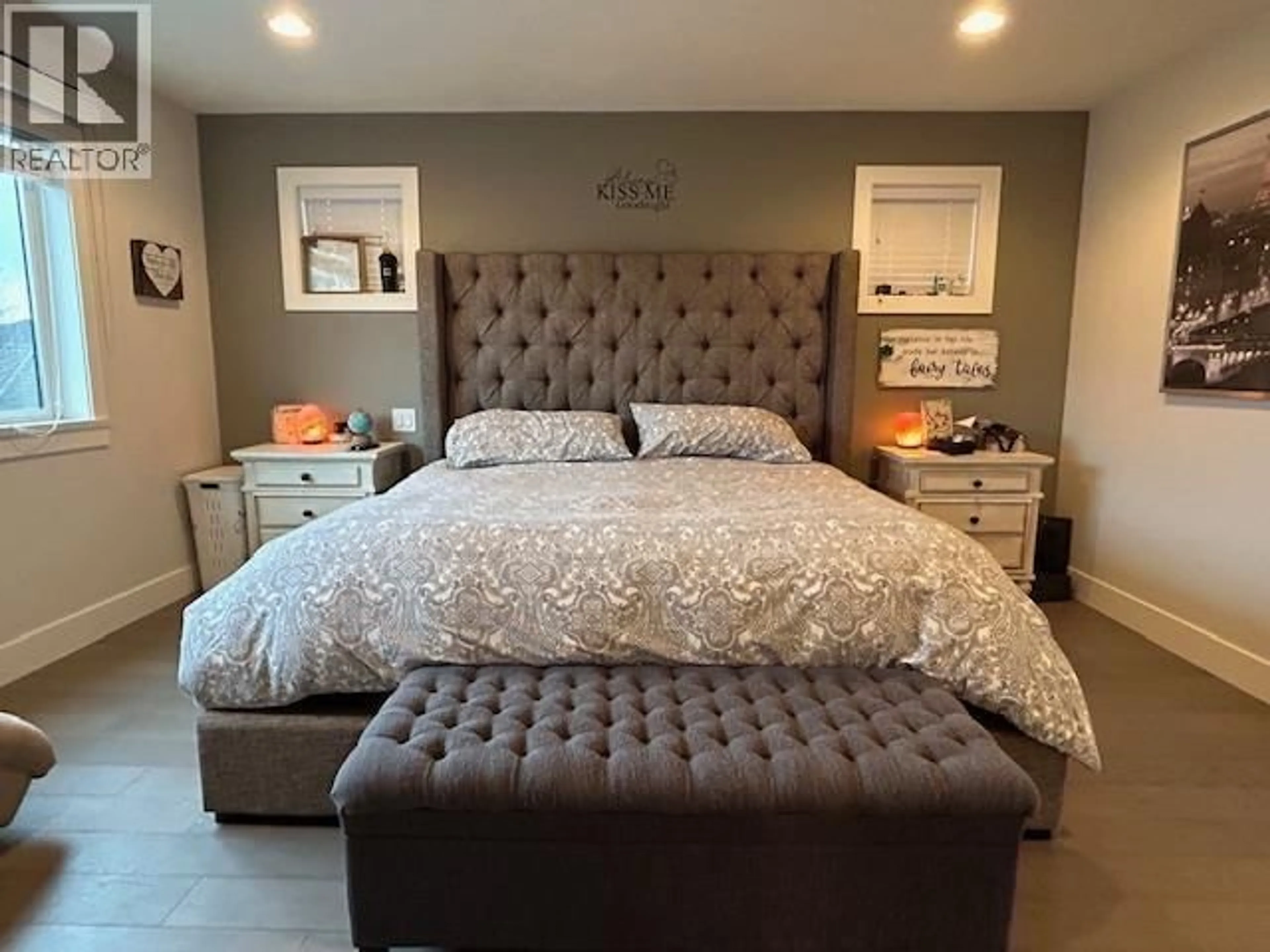 Bedroom with bed, unknown for 11036 BUCKERFIELD DRIVE, Maple Ridge British Columbia V2W1Z8