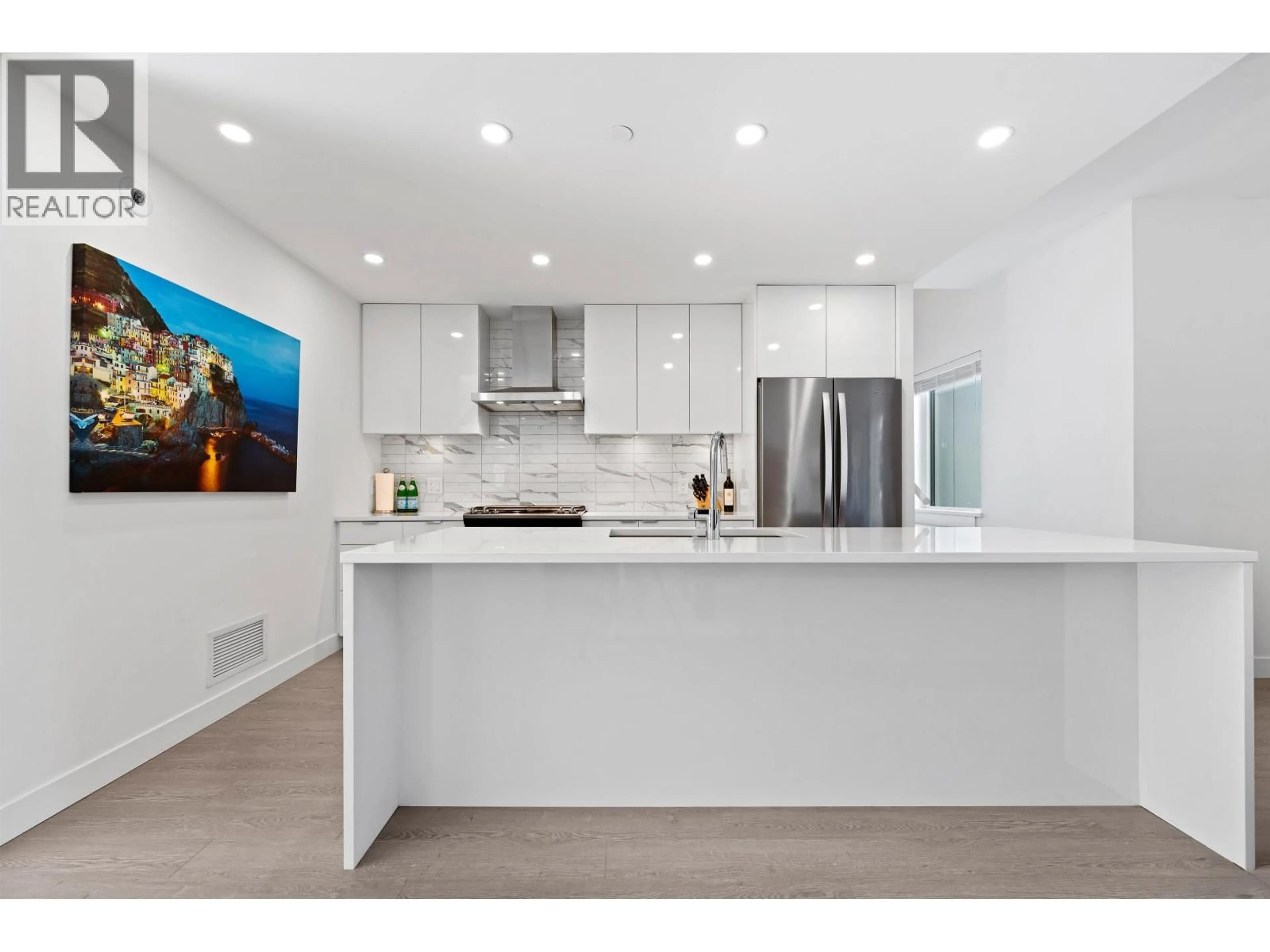 Open concept kitchen, unknown for 16 - 3595 SALAL DRIVE, North Vancouver British Columbia V7G0A7
