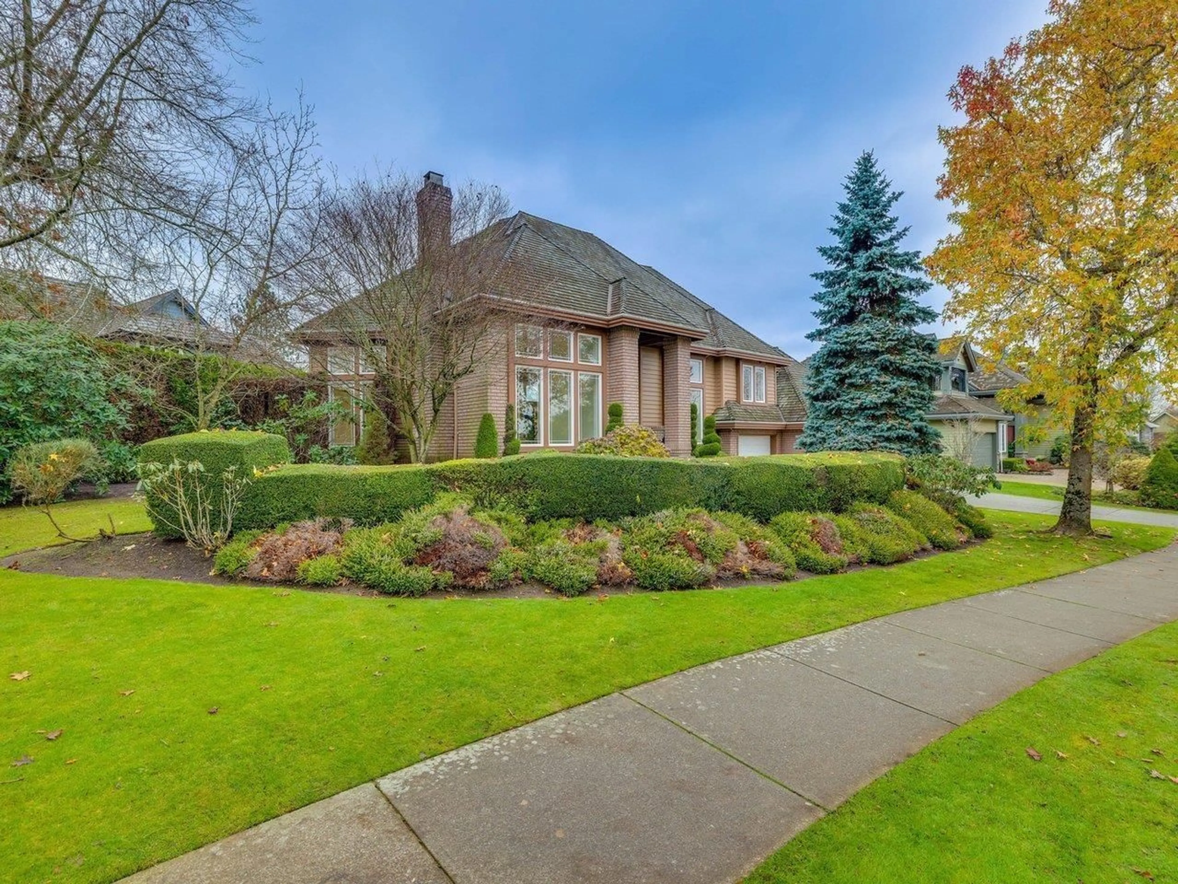 Home with brick exterior material, street for 3505 MORGAN CREEK, Surrey British Columbia V3S0J3