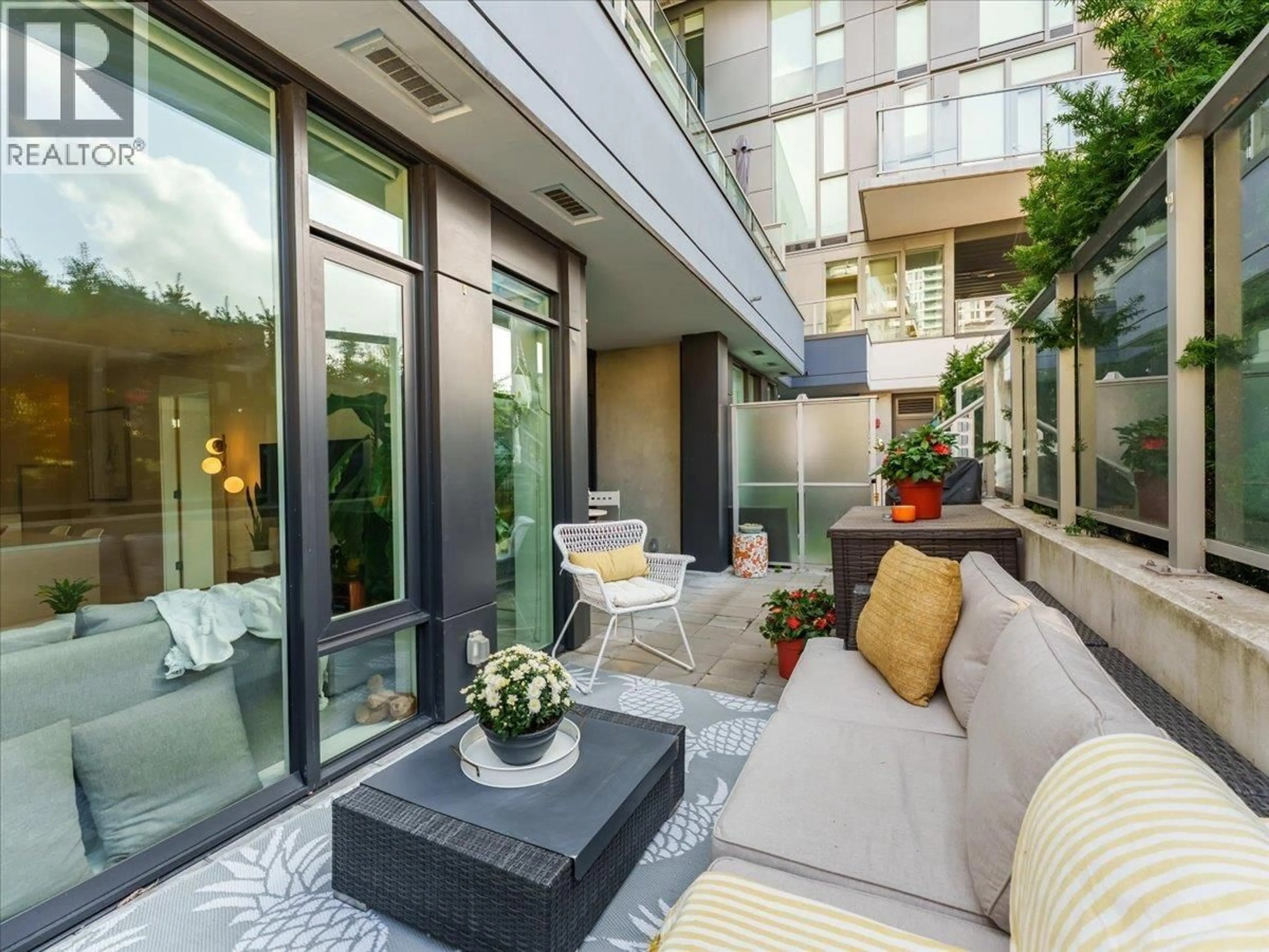 Patio, street for 202 - 3538 SAWMILL CRESCENT, Vancouver British Columbia V5S0J8