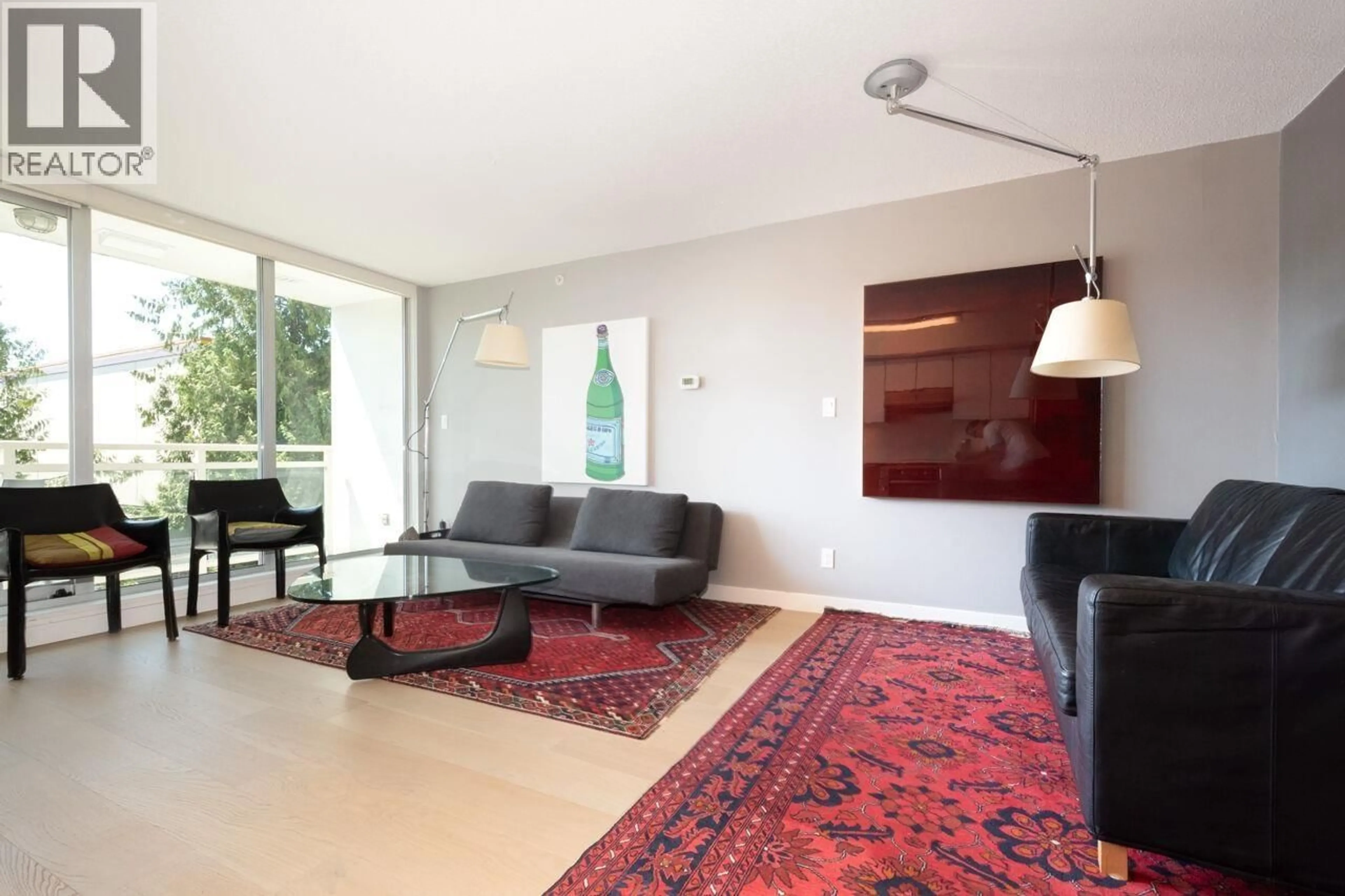 Living room with furniture, carpet floor for 408 - 1635 3RD AVENUE, Vancouver British Columbia V6J0B6