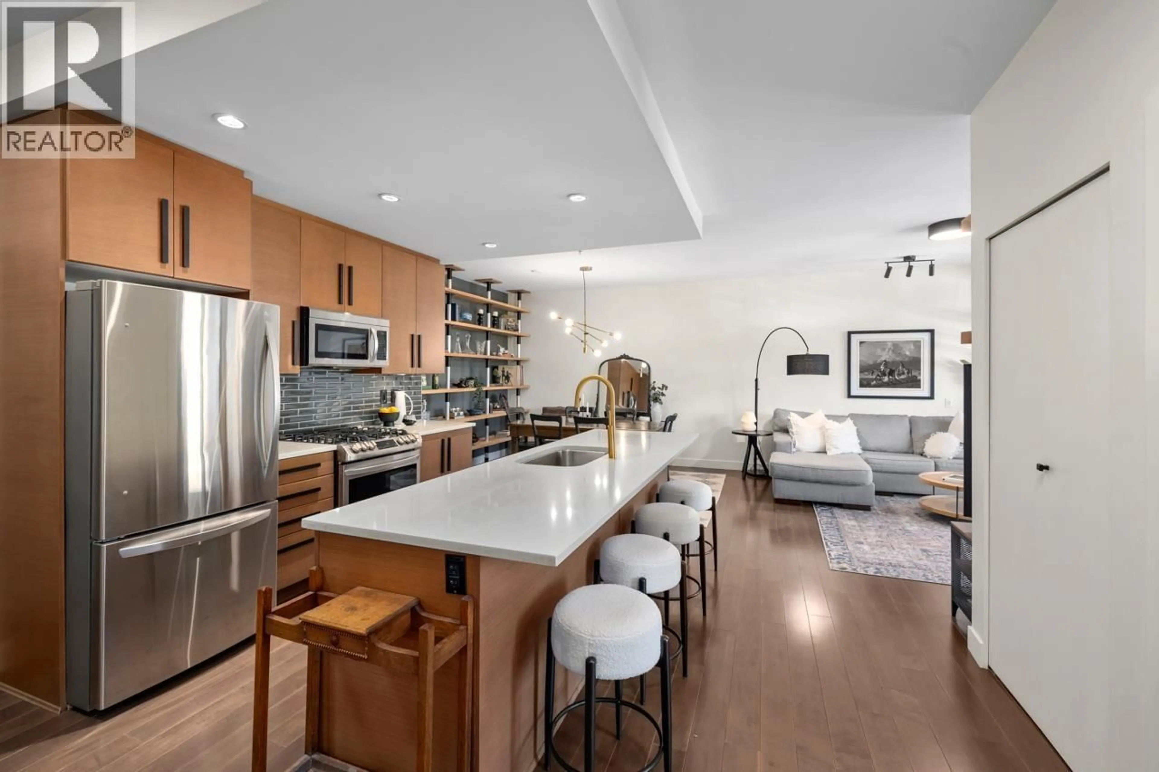 Open concept kitchen, unknown for 310 - 3294 MT SEYMOUR PARKWAY, North Vancouver British Columbia V7H0B1
