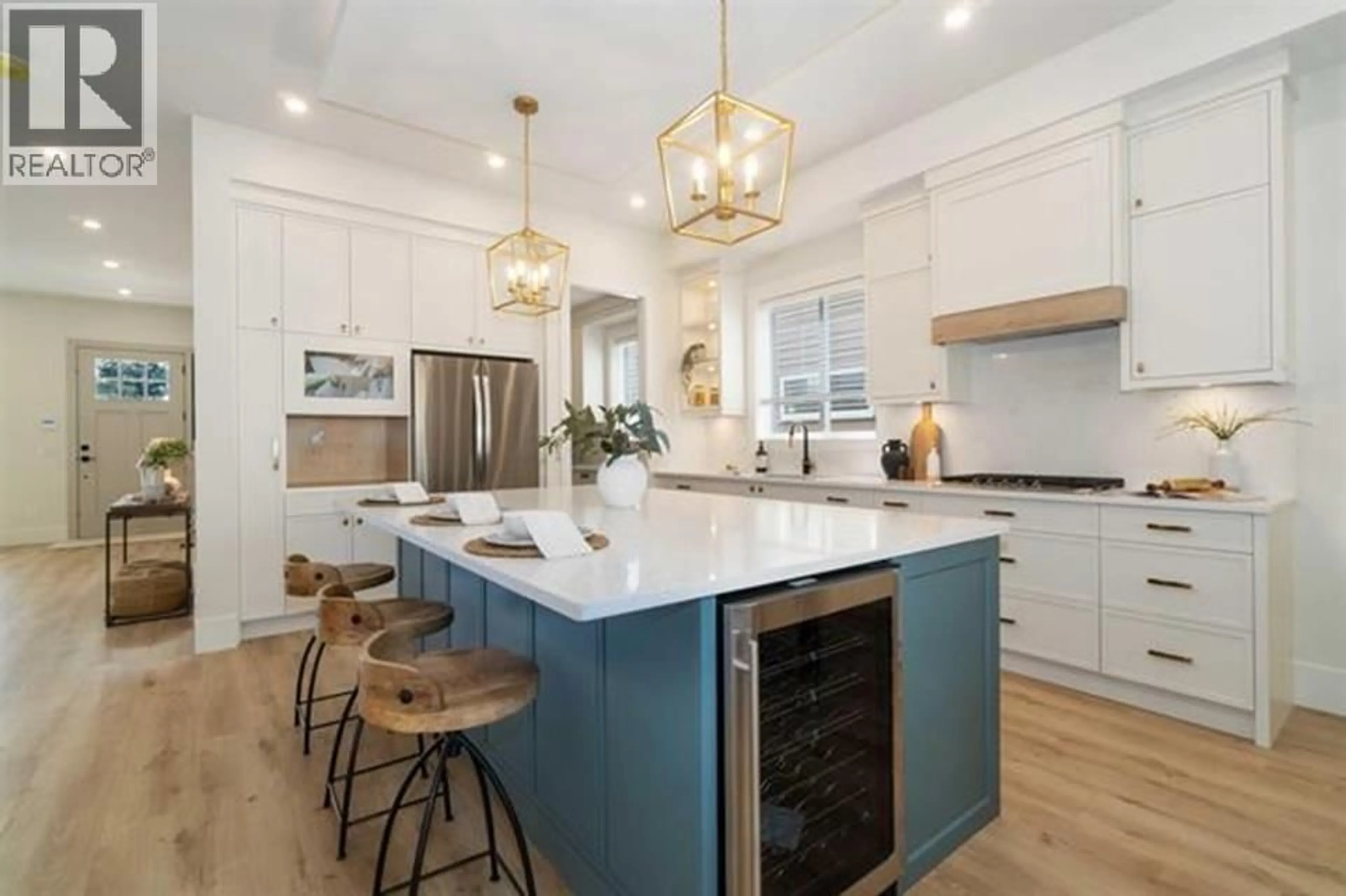 Open concept kitchen, unknown for 3456A DARWIN AVENUE, Coquitlam British Columbia V3B0E5