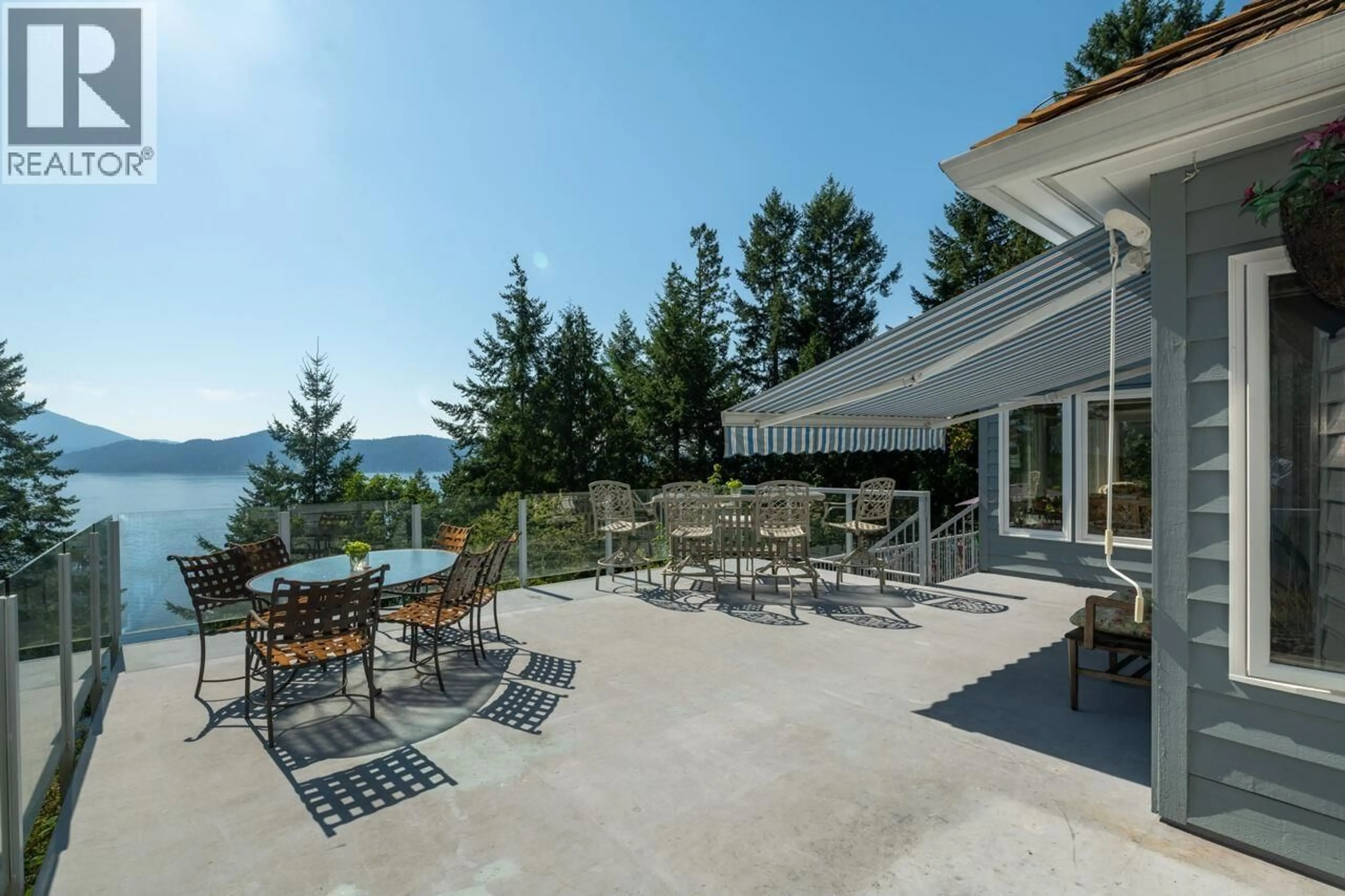 Patio, unknown for 63 CHADWICK ROAD, Gibsons British Columbia V0N1V6
