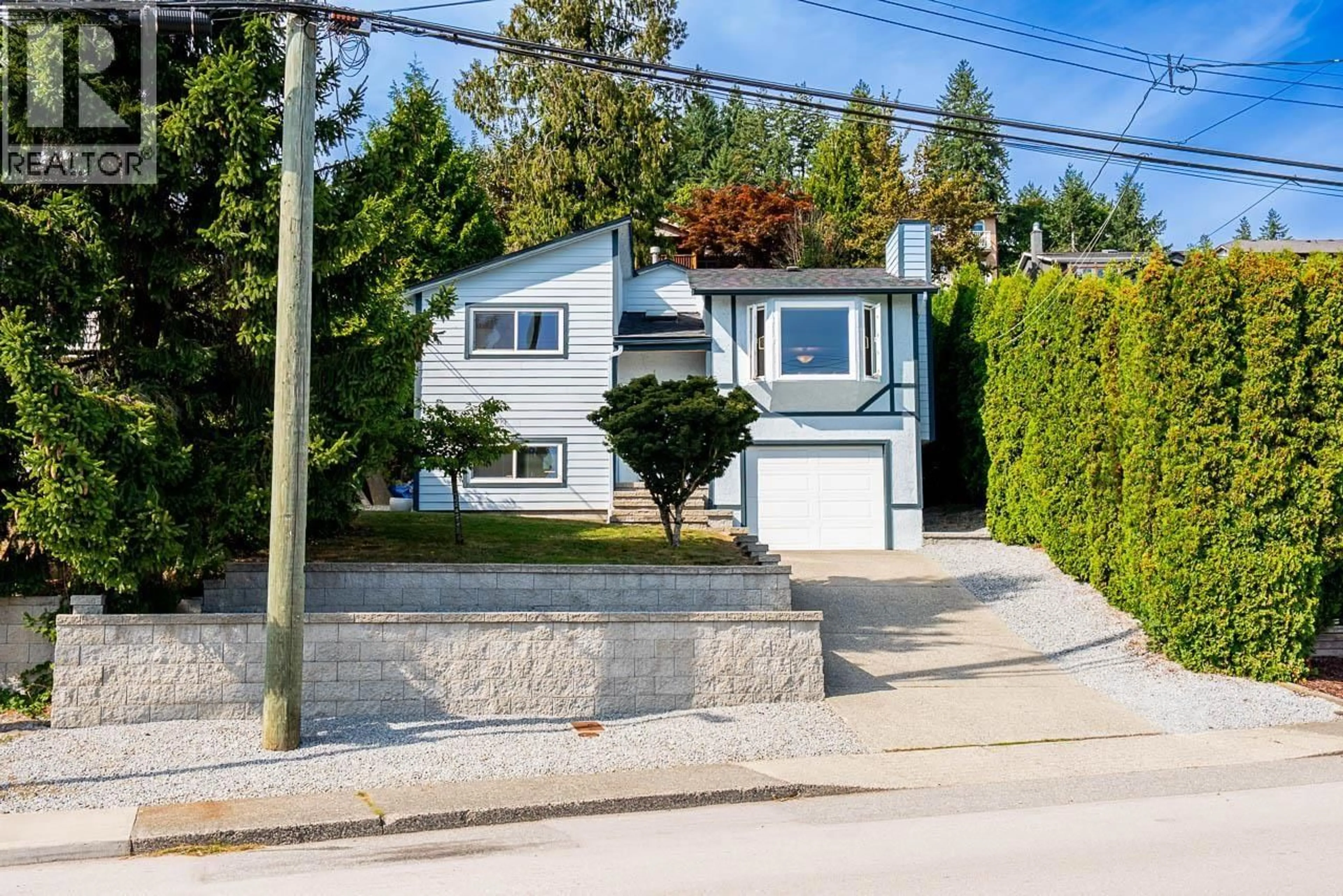 Home with vinyl exterior material, street for 2337 CAPE HORN AVENUE, Coquitlam British Columbia V3K1J7