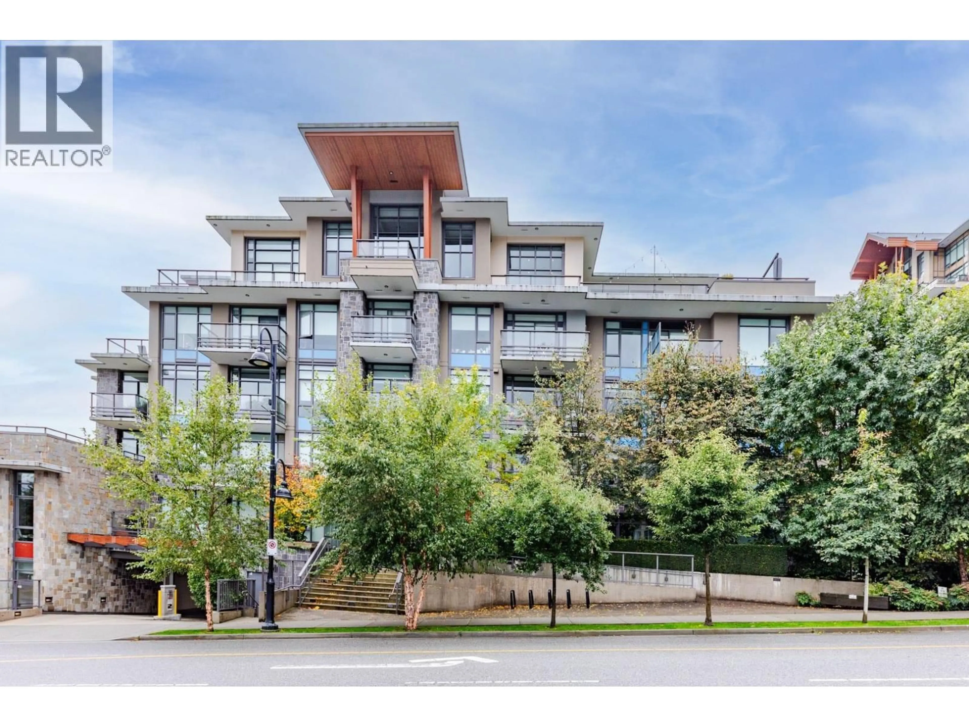 Blurry image for 205 - 1295 CONIFER STREET, North Vancouver British Columbia V7J0B4