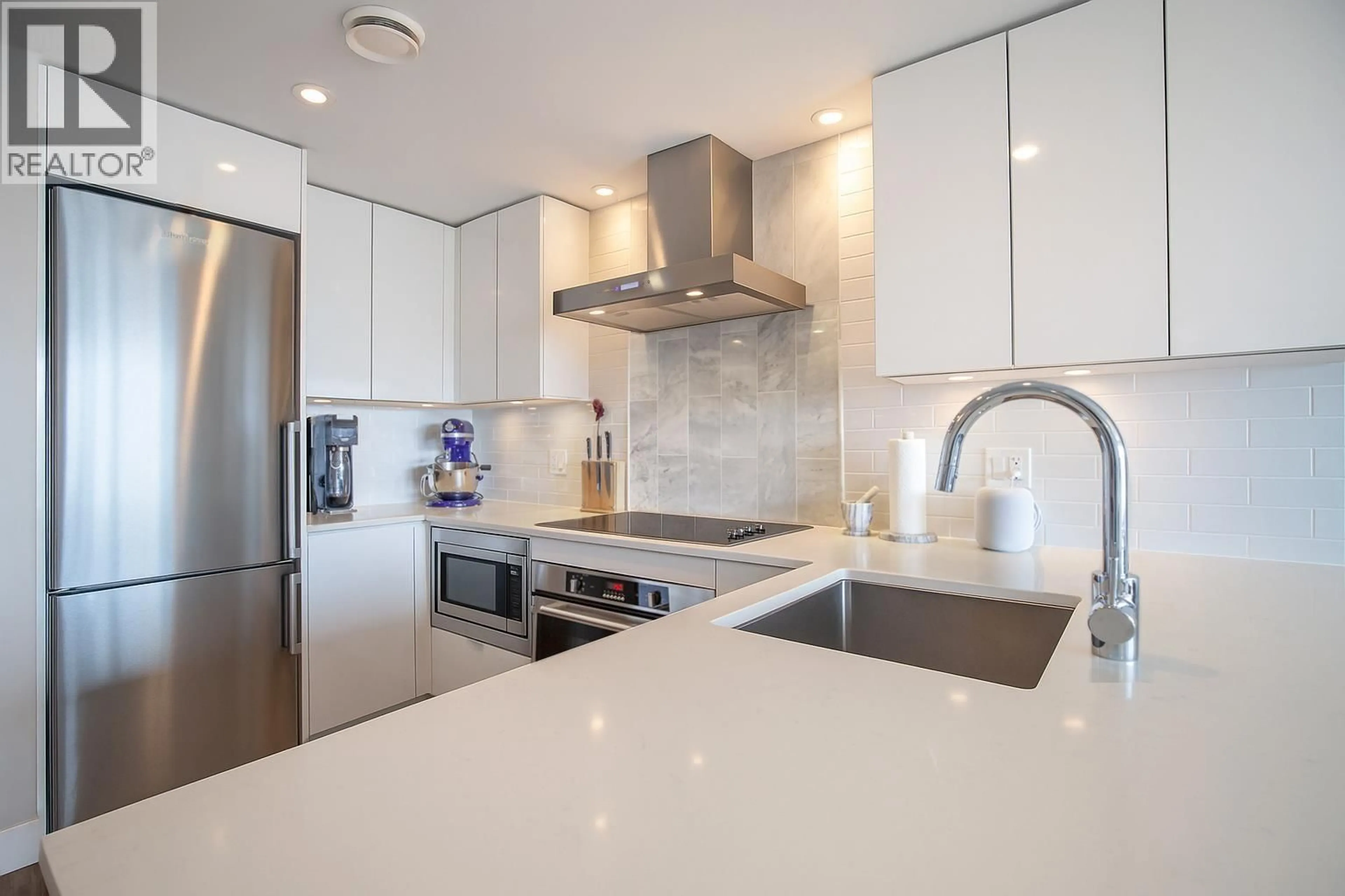 Contemporary kitchen, ceramic/tile floor for 716 - 159 2ND AVENUE, Vancouver British Columbia V5Y0L8
