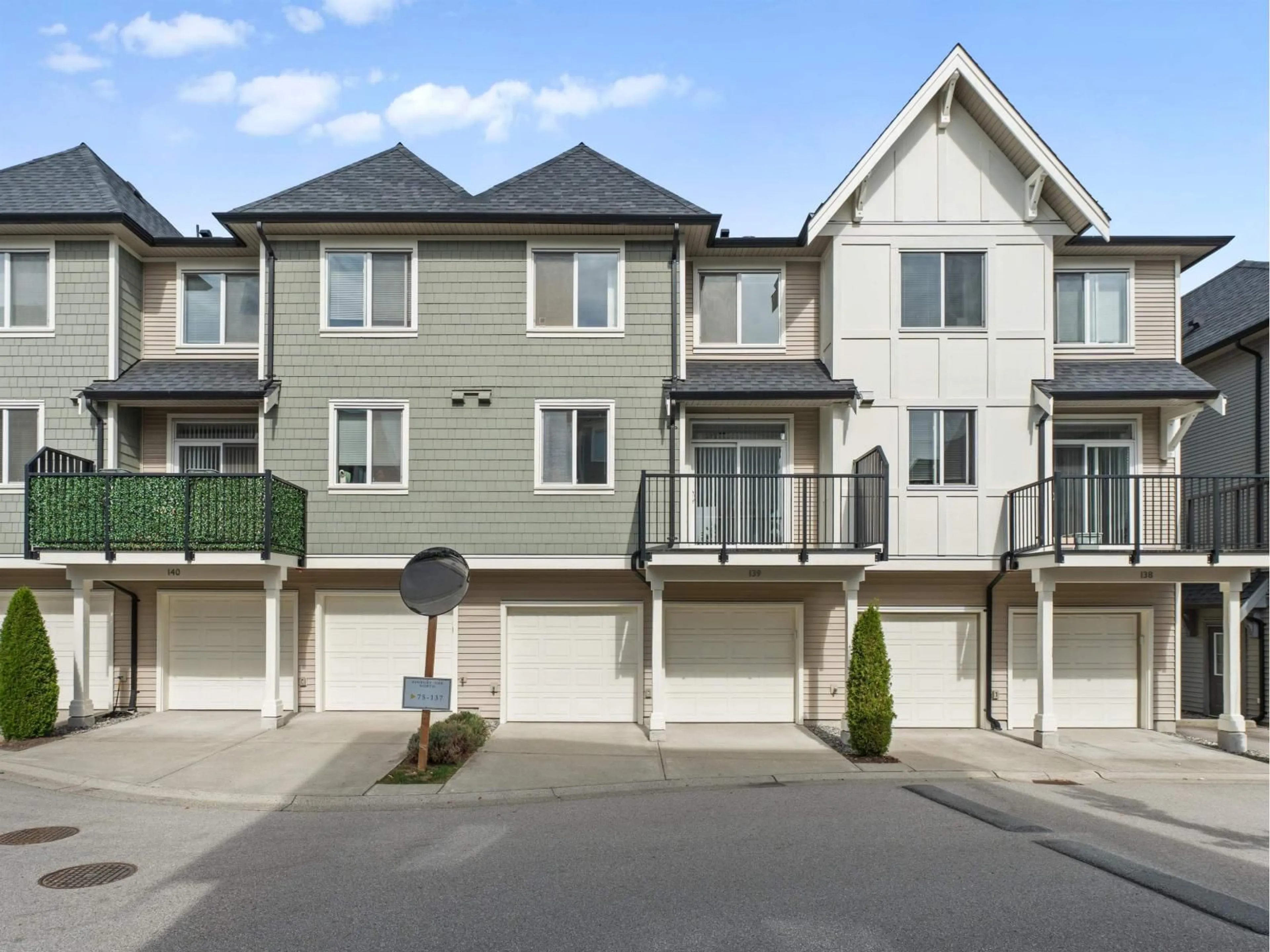 Home with vinyl exterior material, street for 139 - 8138 204, Langley British Columbia V2Y0T4