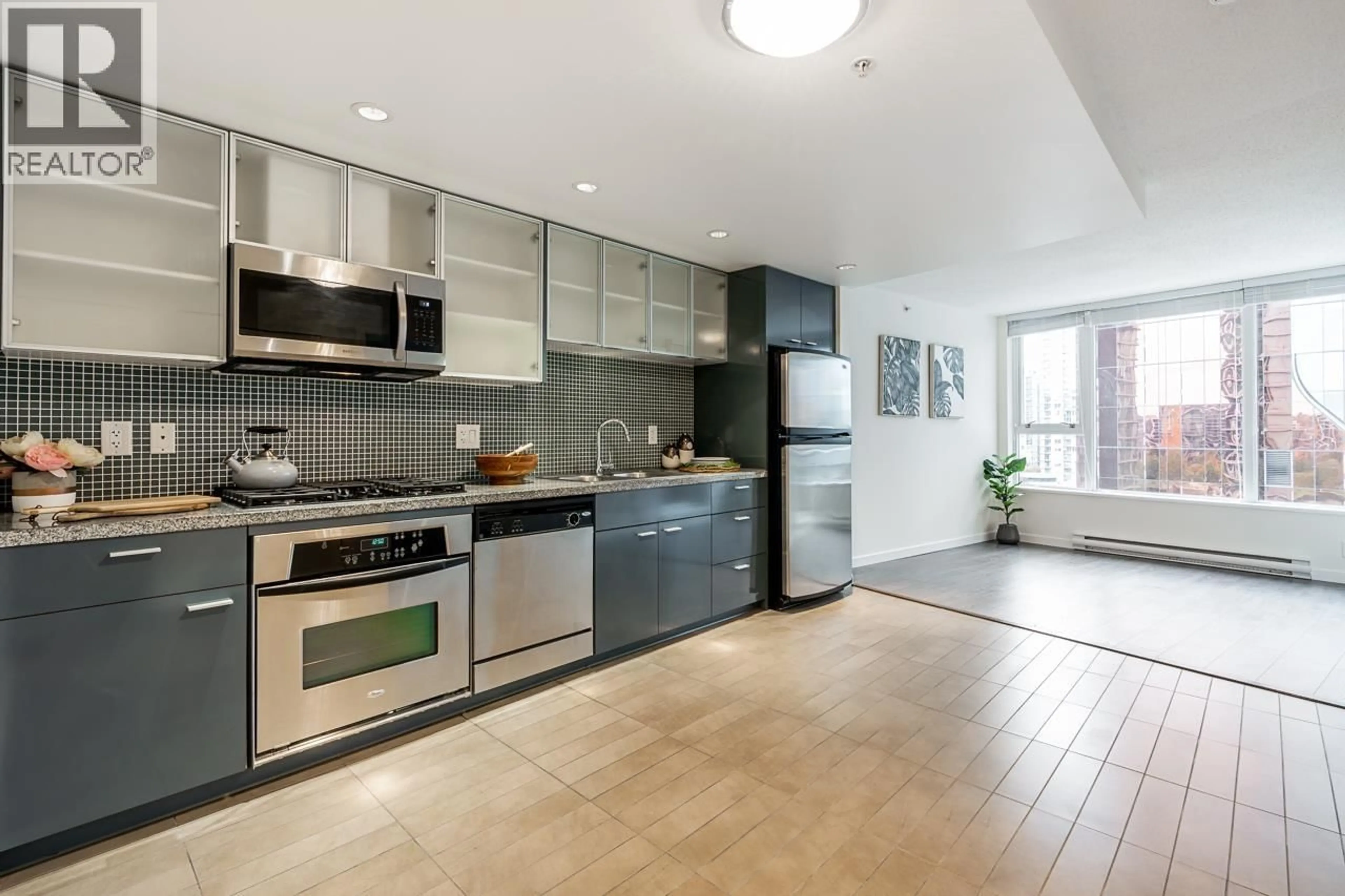 Open concept kitchen, ceramic/tile floor for 1207 - 33 SMITHE STREET, Vancouver British Columbia V6B0B5
