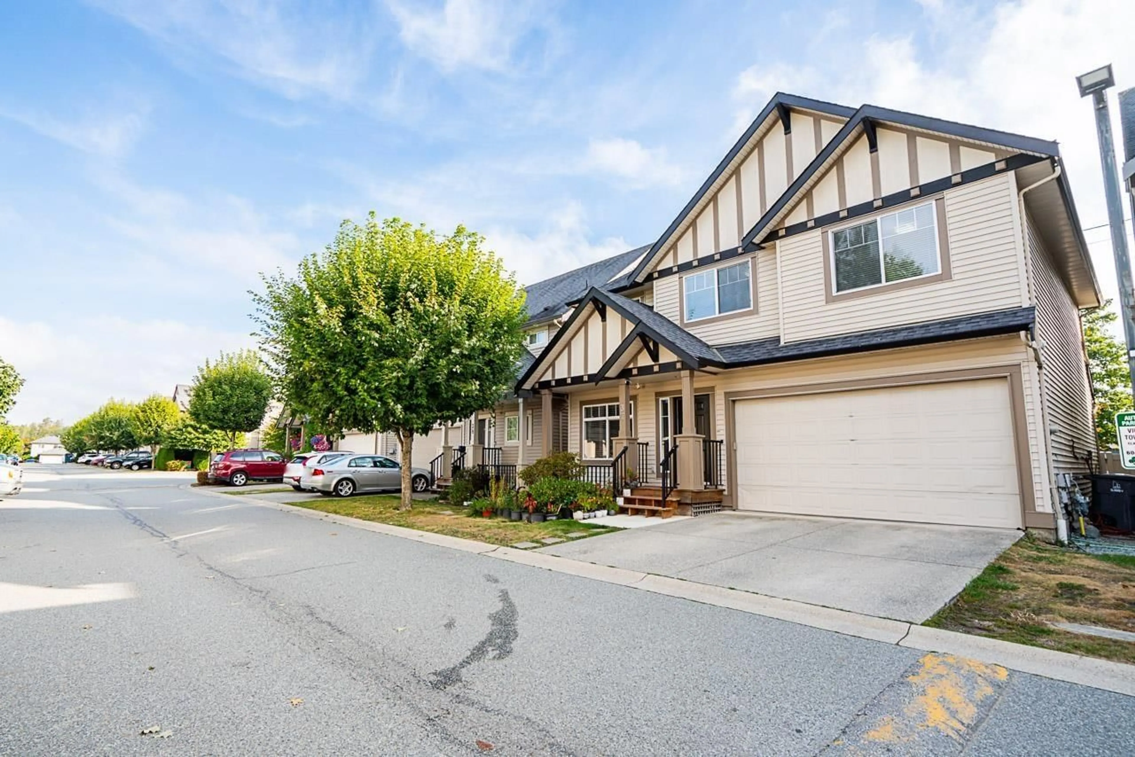 A pic from outside/outdoor area/front of a property/back of a property/a pic from drone, street for 37 - 6195 168, Surrey British Columbia V3S3X9