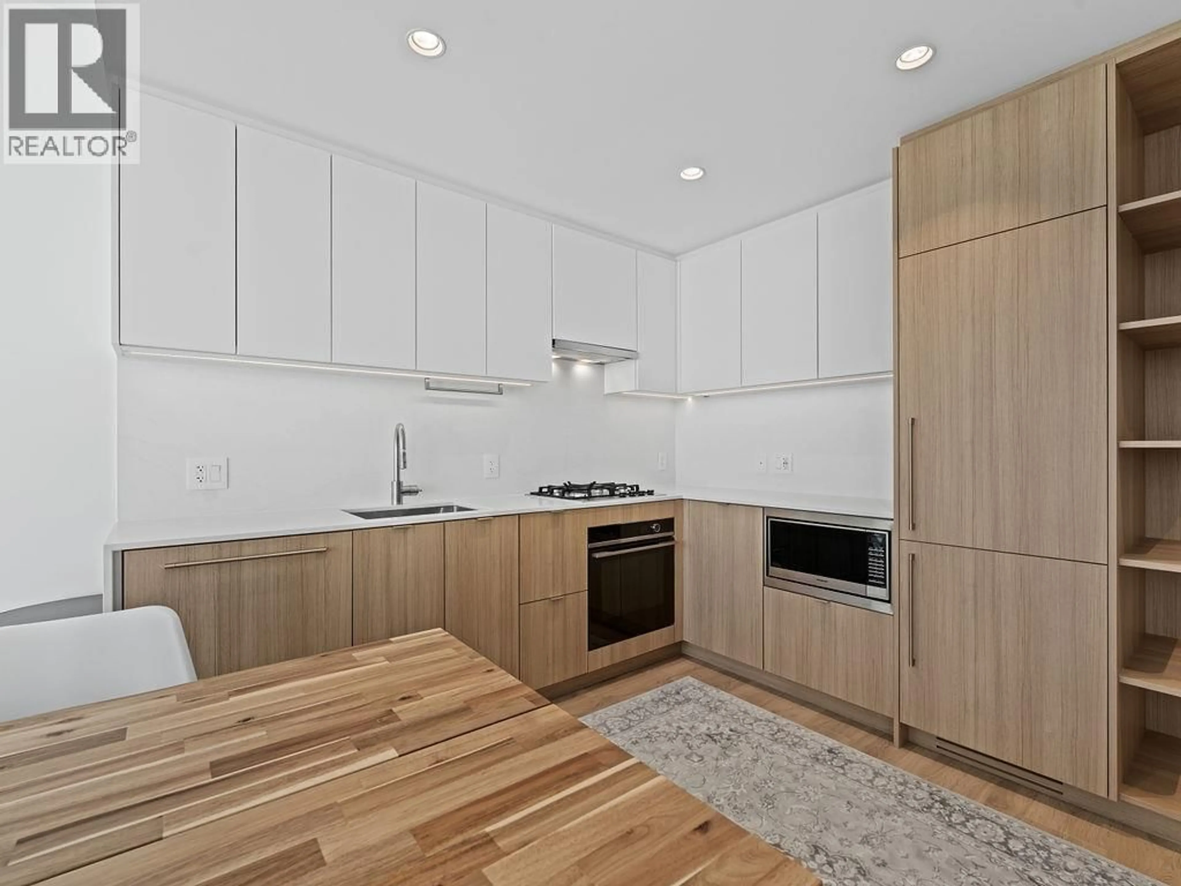 Standard kitchen, unknown for 1709 - 505 NELSON STREET, Coquitlam British Columbia V3J0R5