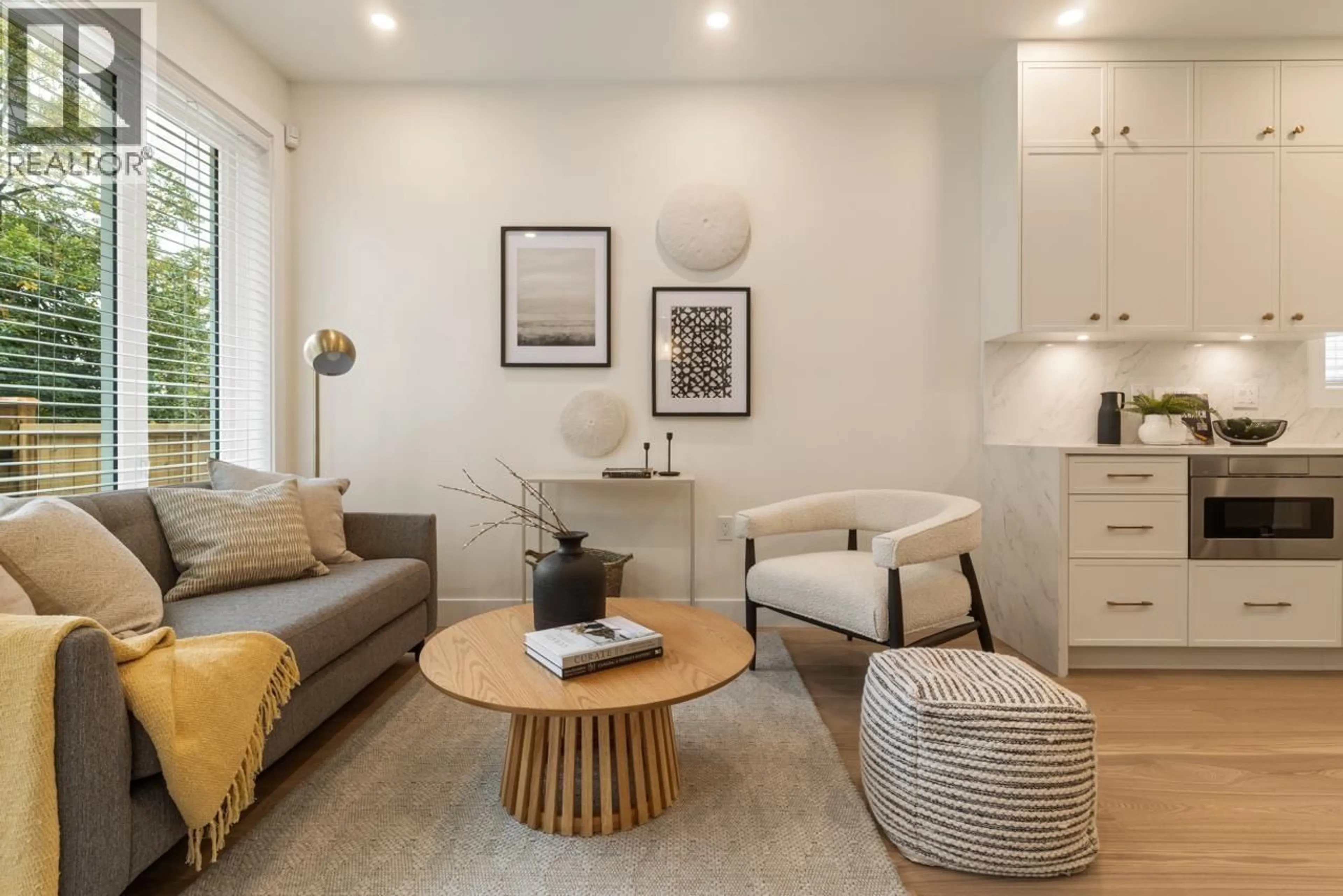 Living room with furniture, unknown for 2051 4TH AVENUE, Vancouver British Columbia V5N1K5