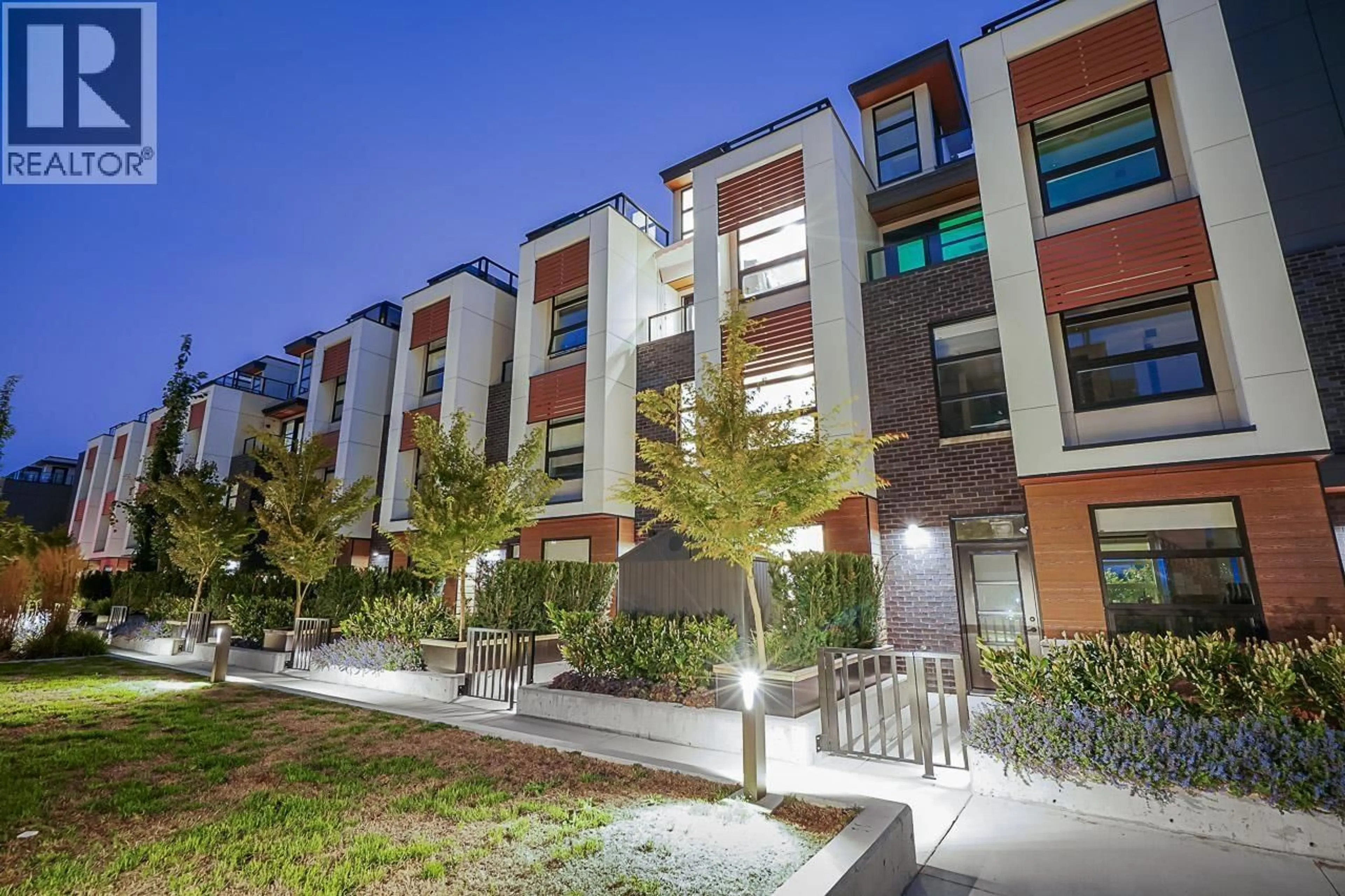 Patio, street for 1204 - 6085 IRMIN STREET, Burnaby British Columbia V5J0J7