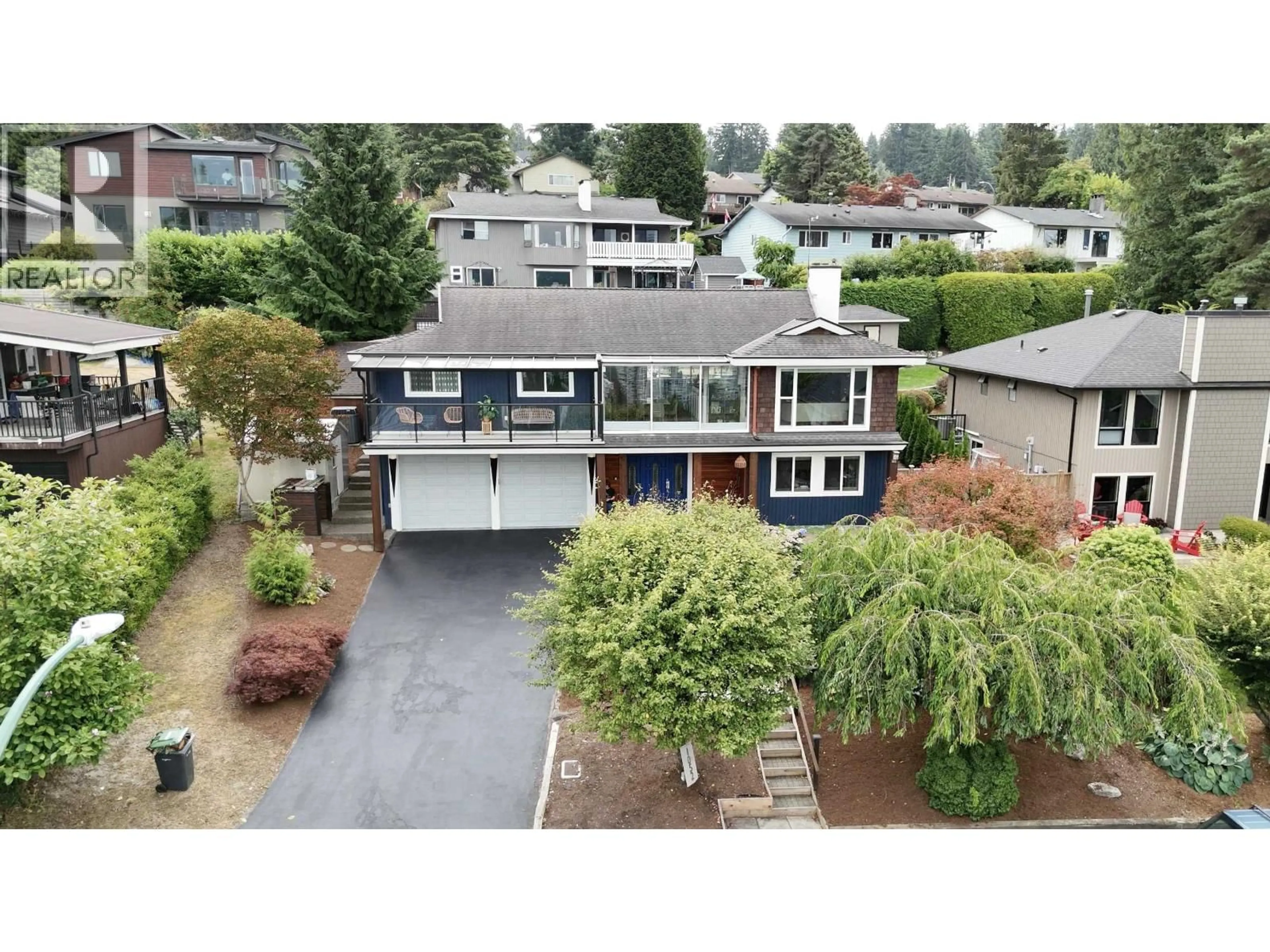 A pic from outside/outdoor area/front of a property/back of a property/a pic from drone, street for 1052 CORONA CRESCENT, Coquitlam British Columbia V3J7J3