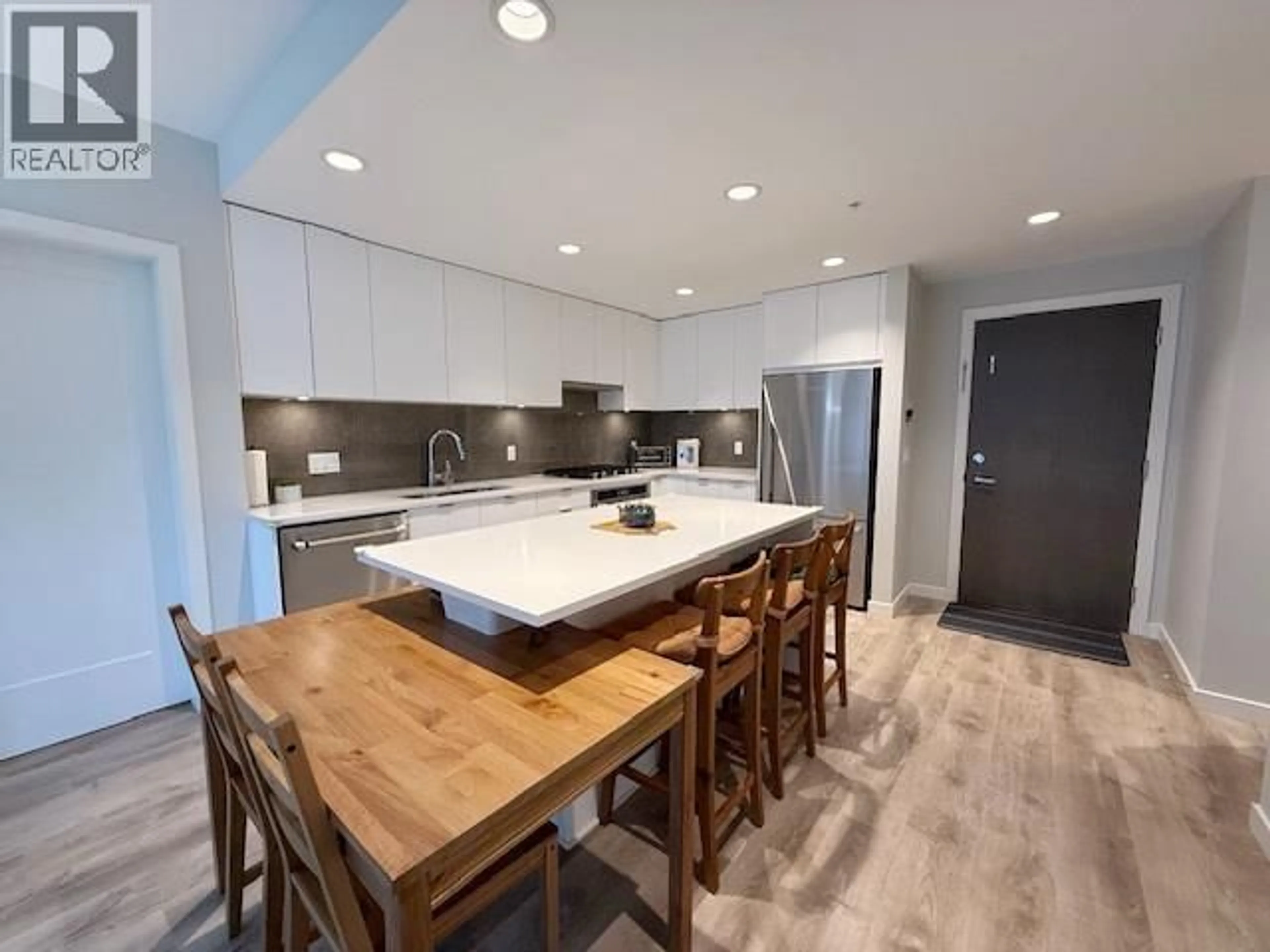 Open concept kitchen, unknown for 408 - 615 COTTONWOOD AVENUE, Coquitlam British Columbia V3J0N4