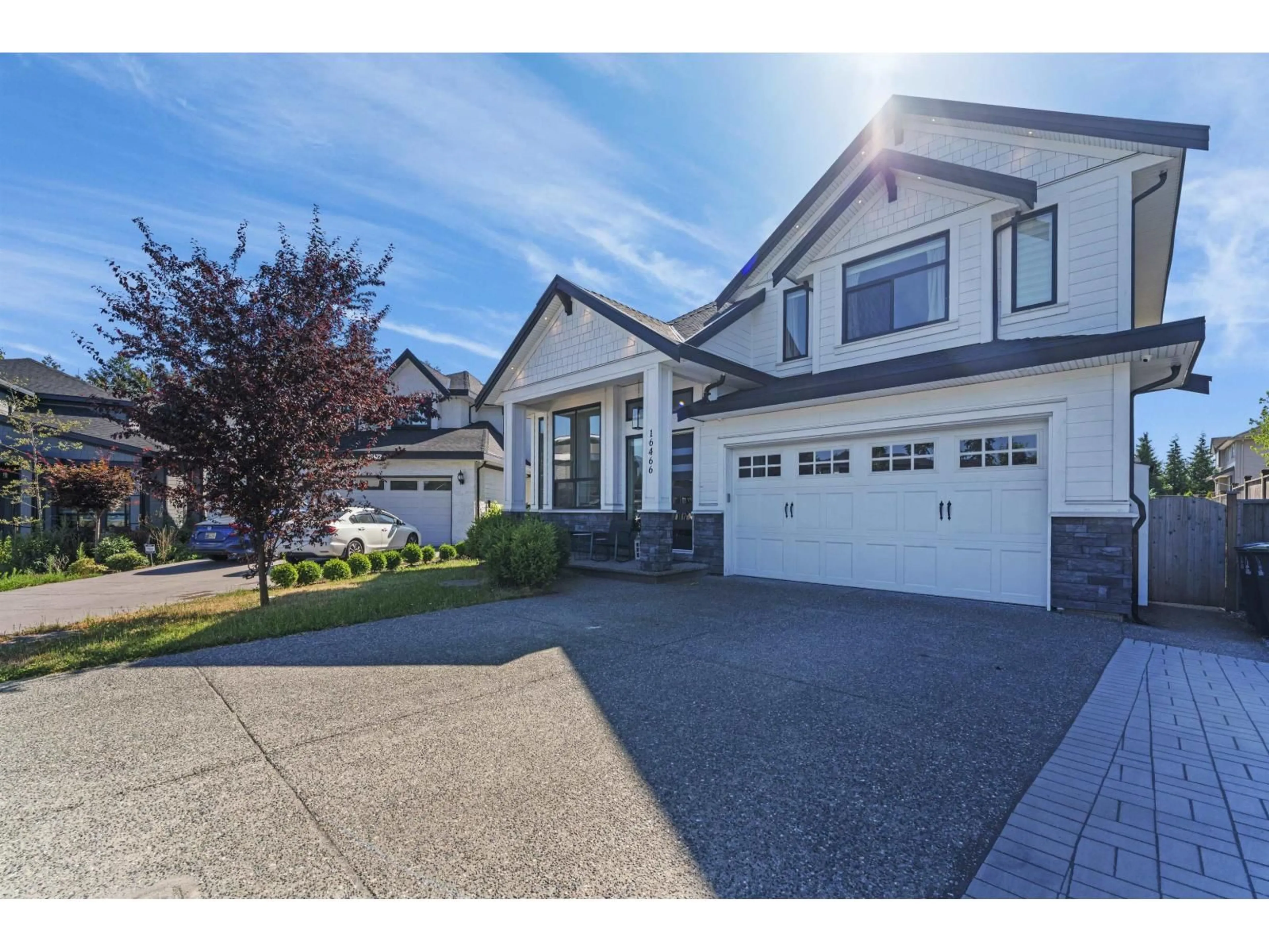 Home with vinyl exterior material, street for 16466 103, Surrey British Columbia V4N1Y6