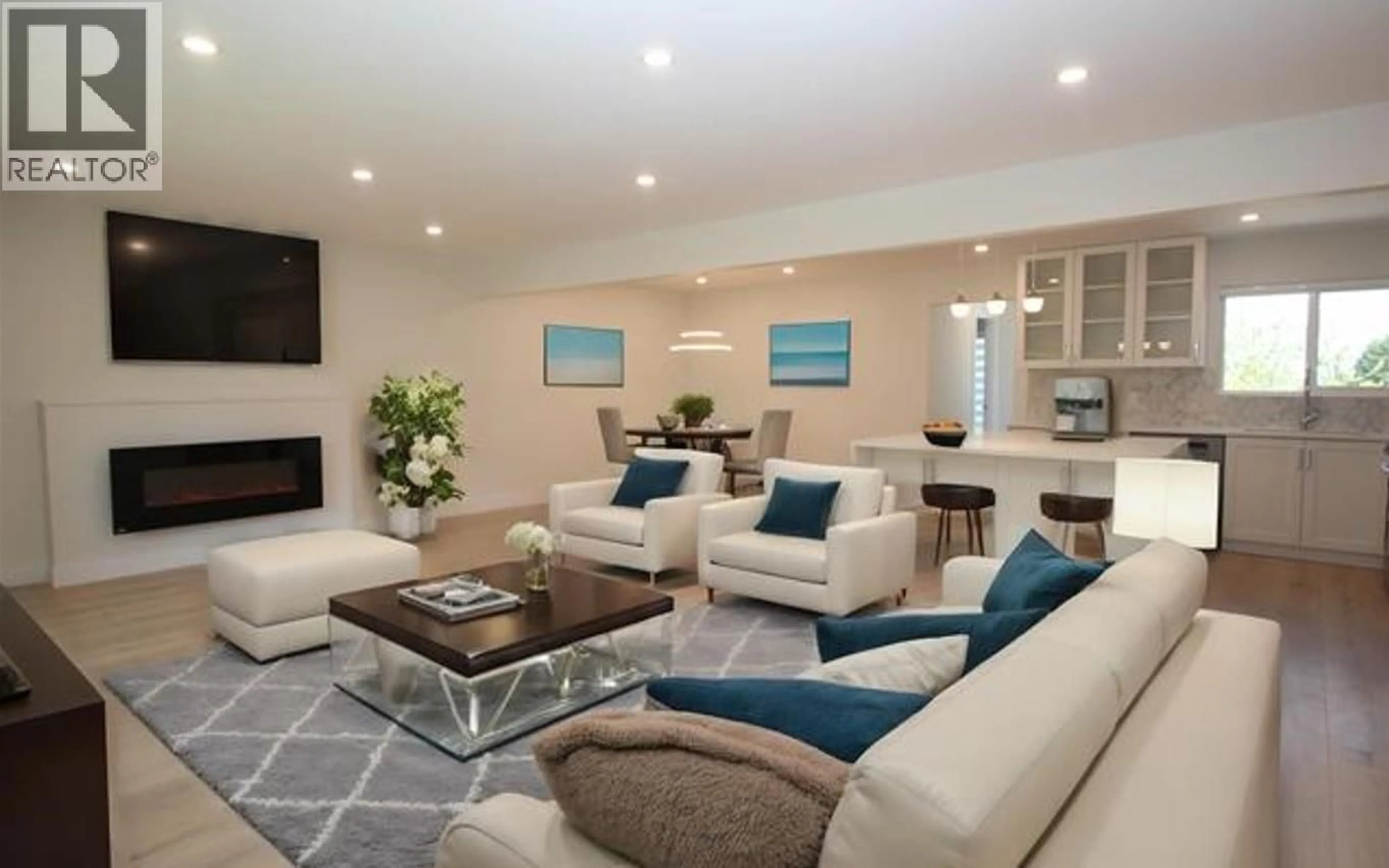 Living room with furniture, unknown for 2076 CLARE PLACE, Port Coquitlam British Columbia V3C1B5