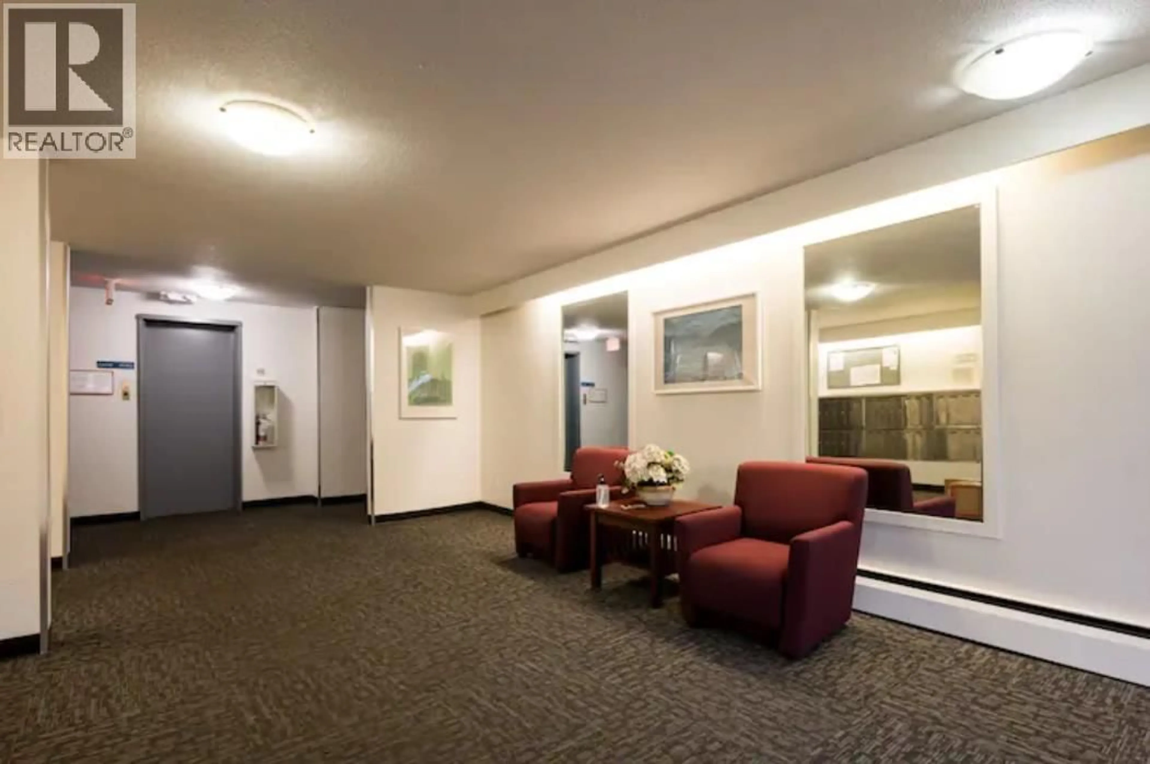 Lobby for 316 - 36 14TH AVENUE, Vancouver British Columbia V5T4C9