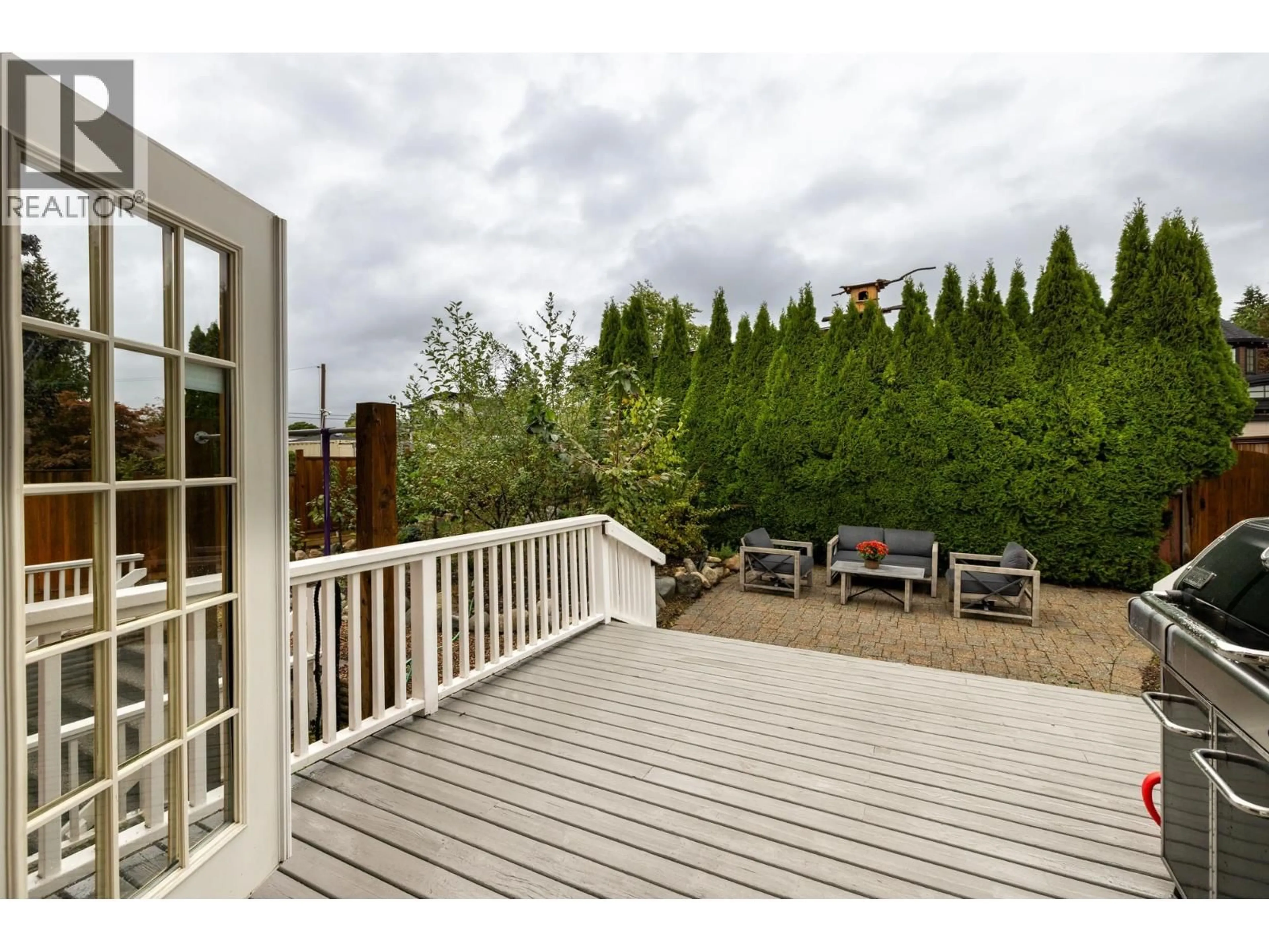 Patio, forest/trees view for 518 7TH STREET, North Vancouver British Columbia V7L1S3