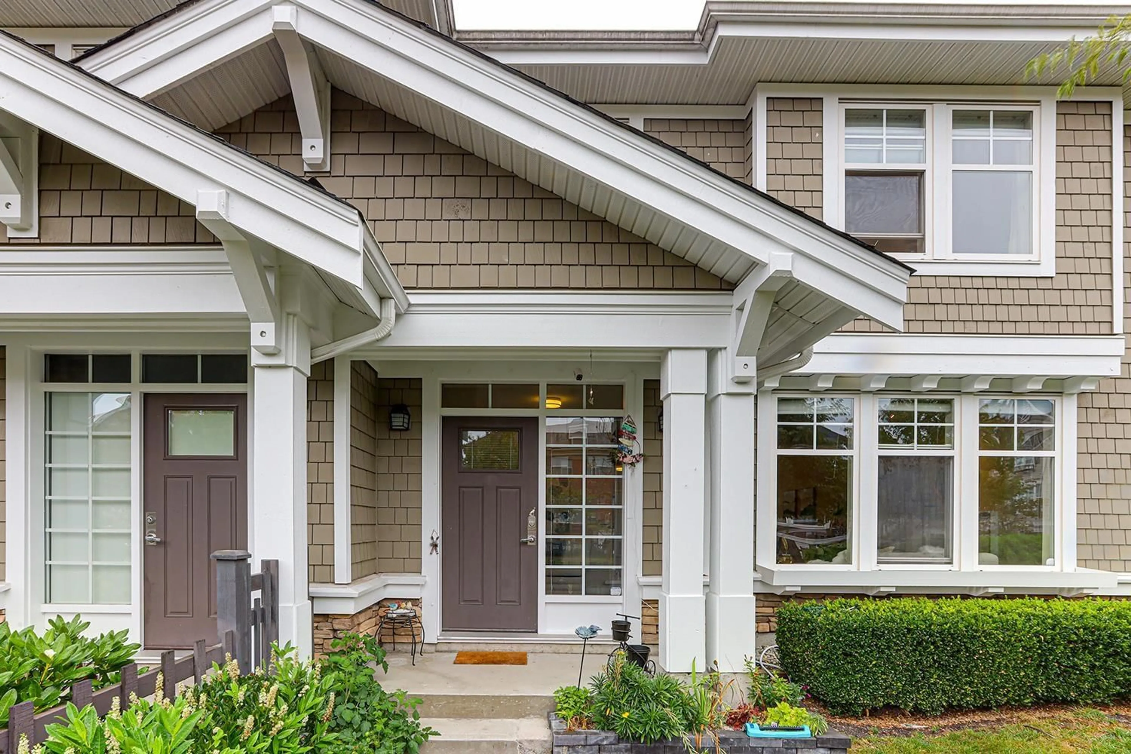 Home with vinyl exterior material, street for 10 - 10500 DELSOM, Delta British Columbia V4C0C3