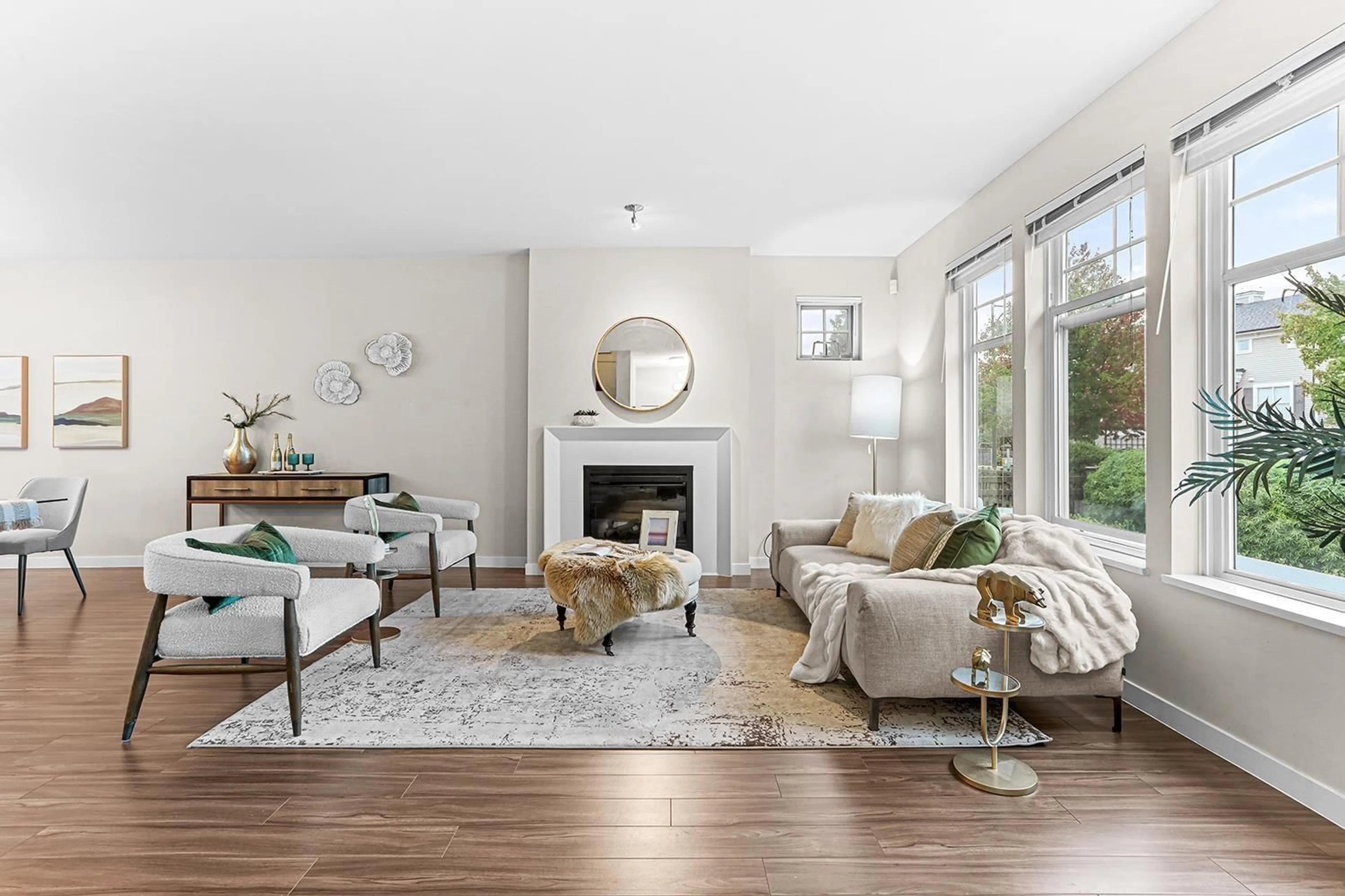 Living room with furniture, wood/laminate floor for 10 - 10500 DELSOM, Delta British Columbia V4C0C3