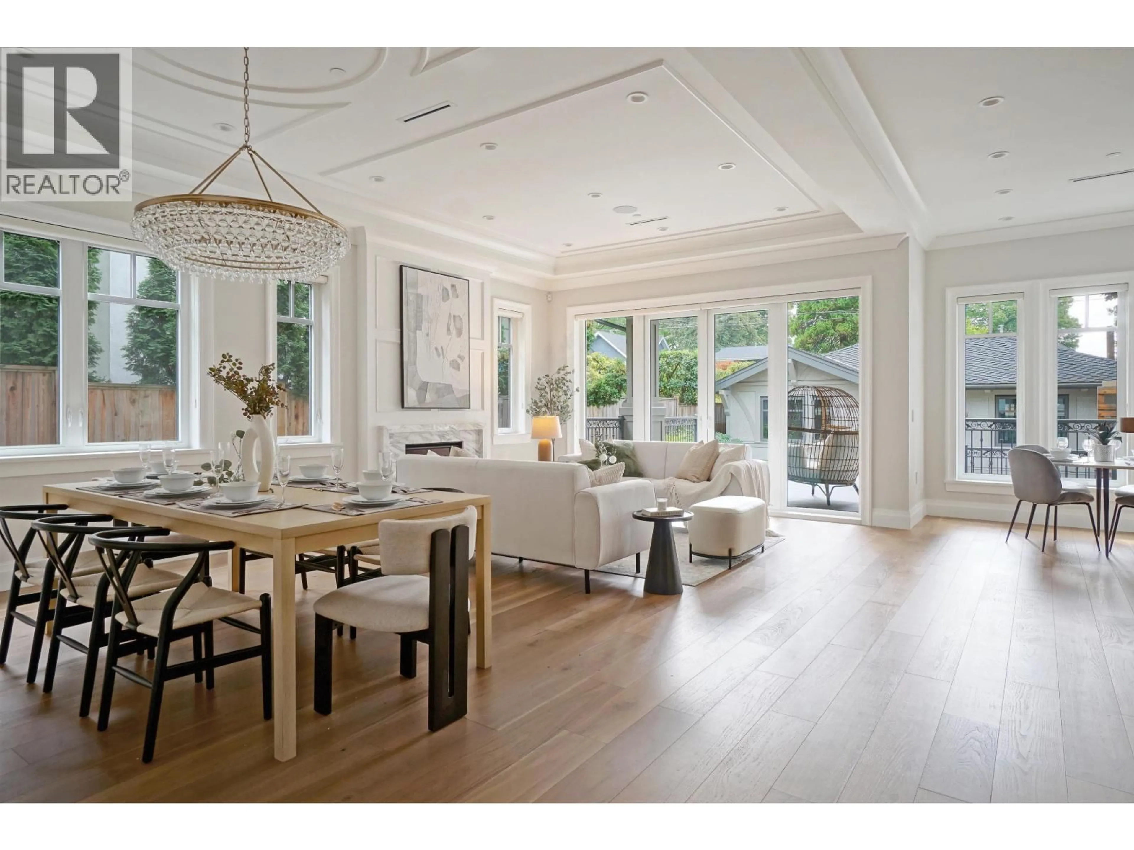 Unknown for 2574 36TH AVENUE, Vancouver British Columbia V6N2P5