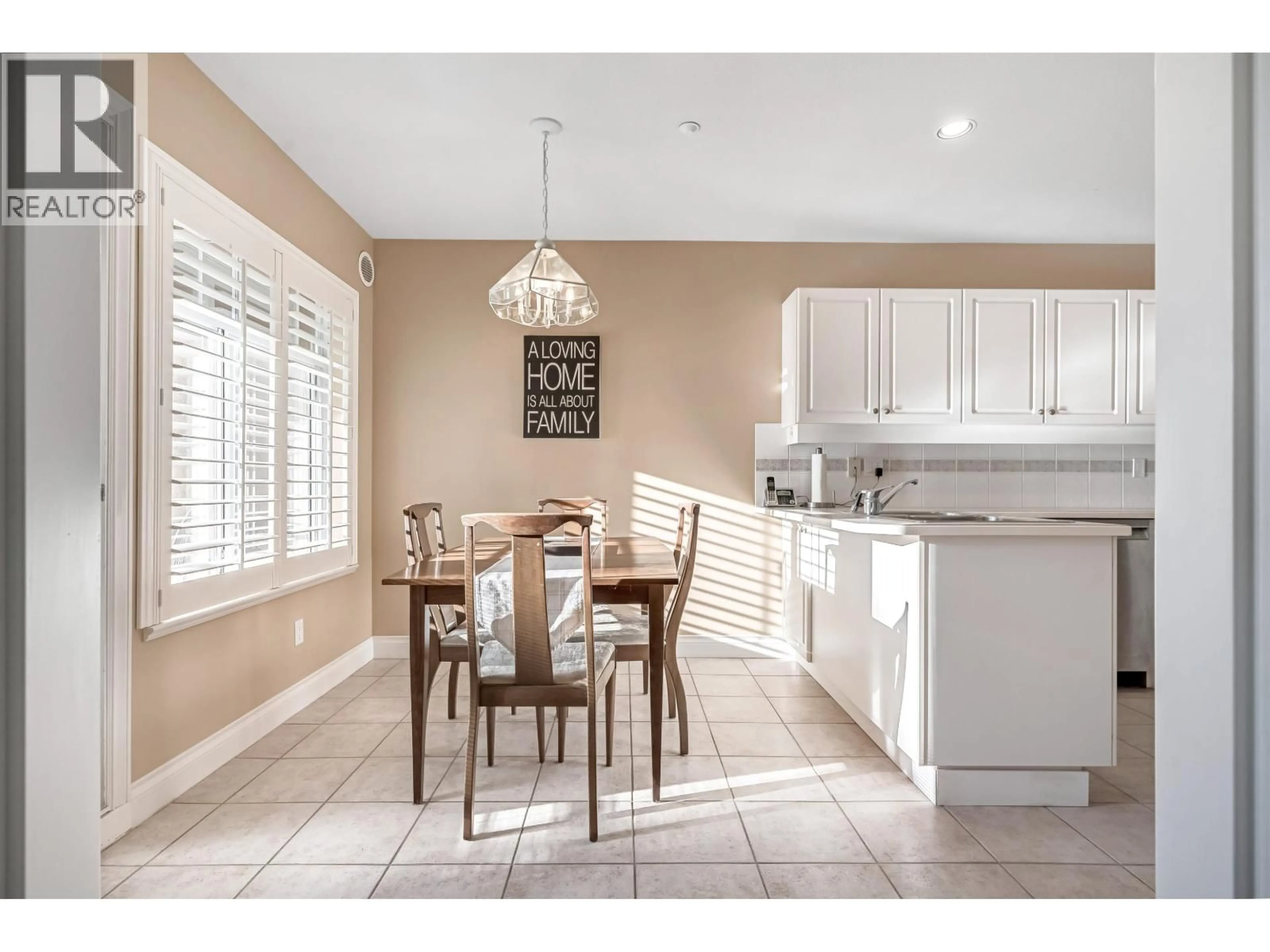 Open concept kitchen, ceramic/tile floor for 205 - 1320 55 STREET, Delta British Columbia V4M3K3