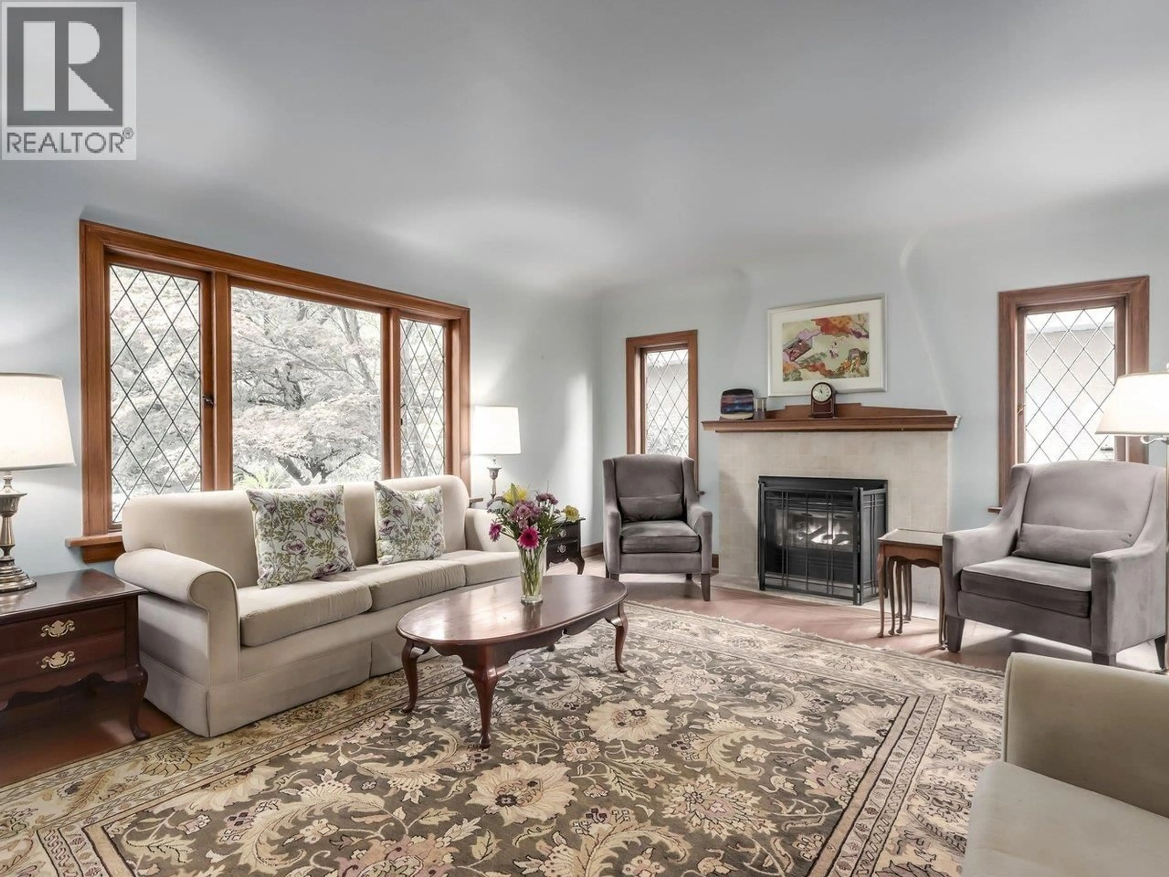 Living room with furniture, unknown for 3238 KING EDWARD AVENUE, Vancouver British Columbia V6L1V7