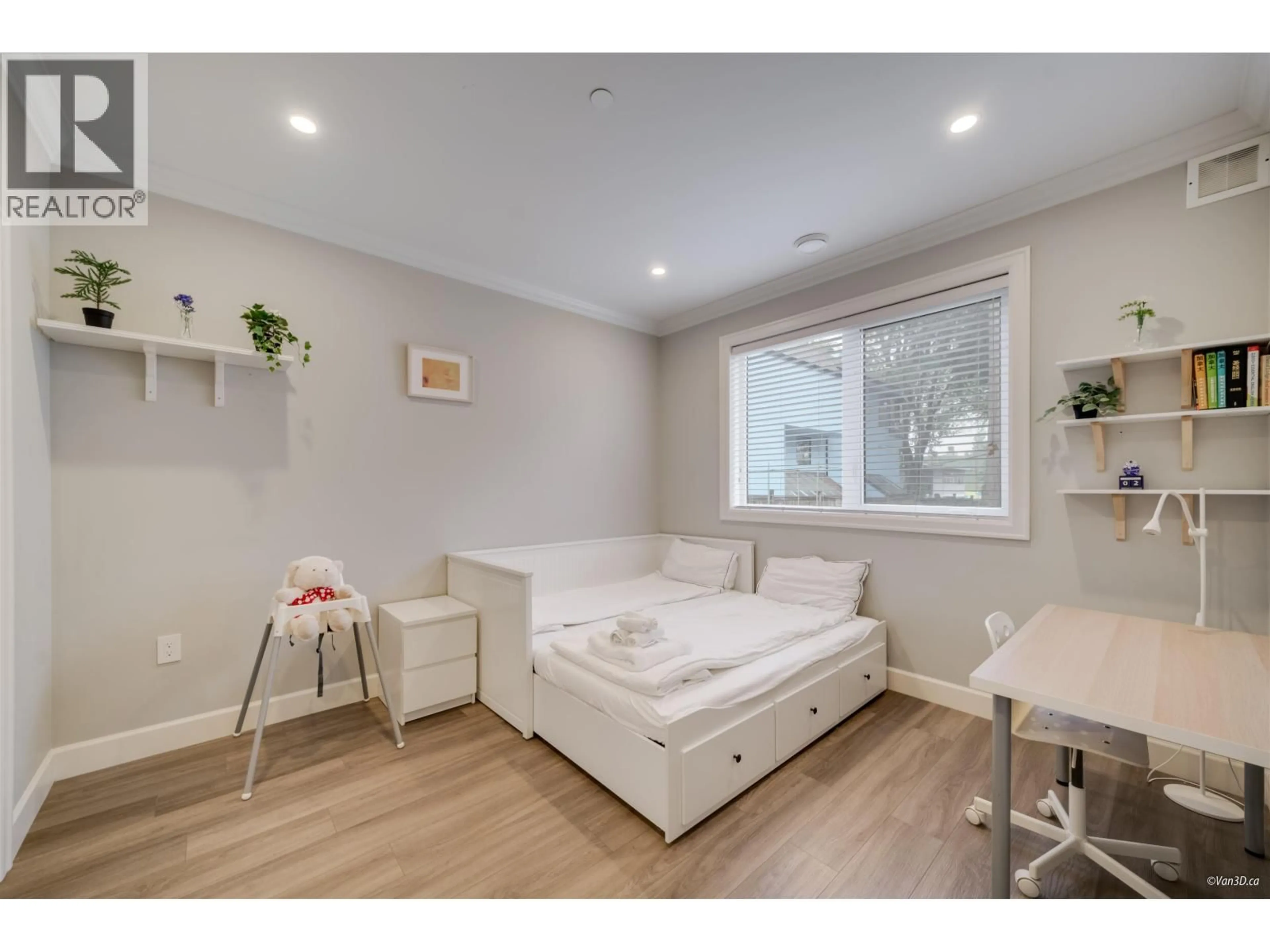 A pic of a room for 3657 29TH AVENUE, Vancouver British Columbia V6S1T5