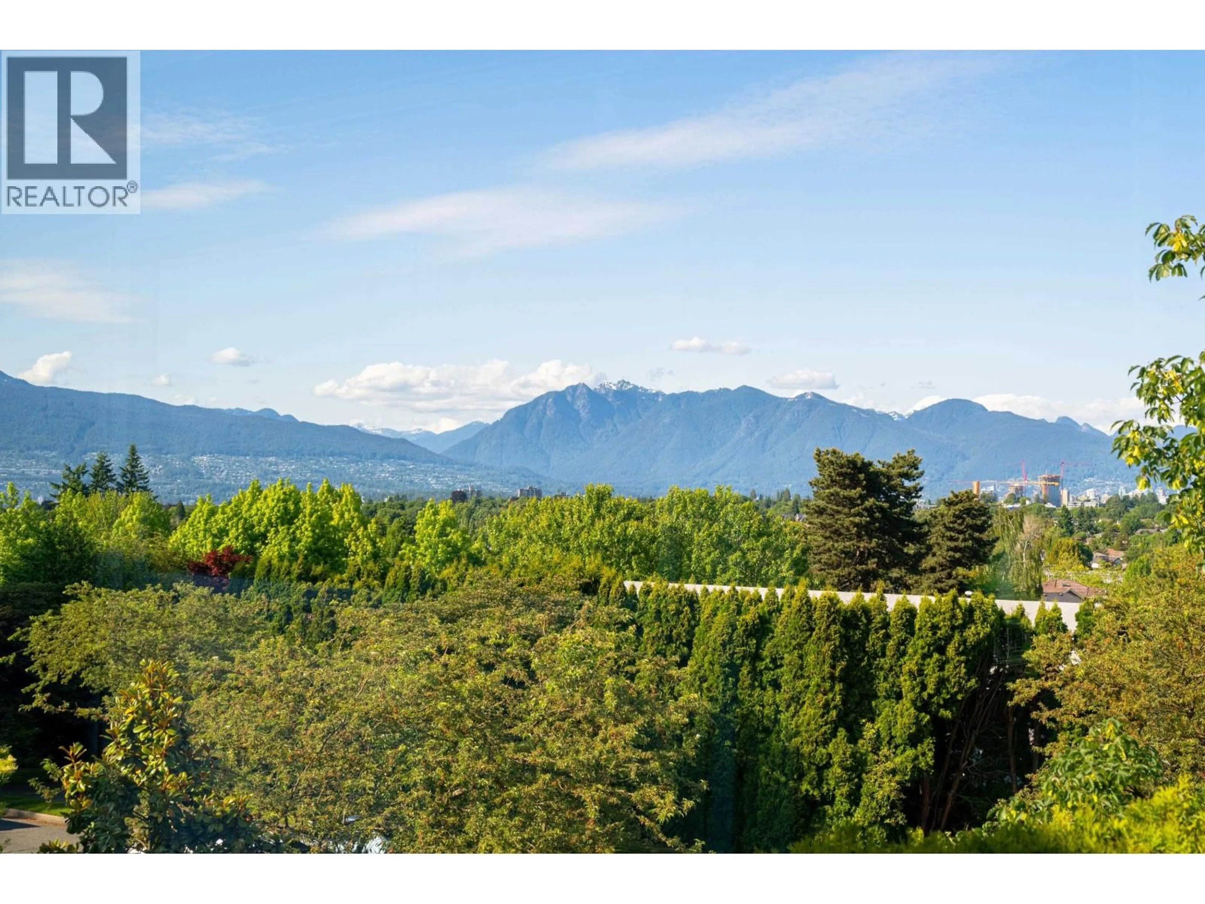 A pic from outside/outdoor area/front of a property/back of a property/a pic from drone, forest/trees view for 4371 PUGET DRIVE, Vancouver British Columbia V6L2V7